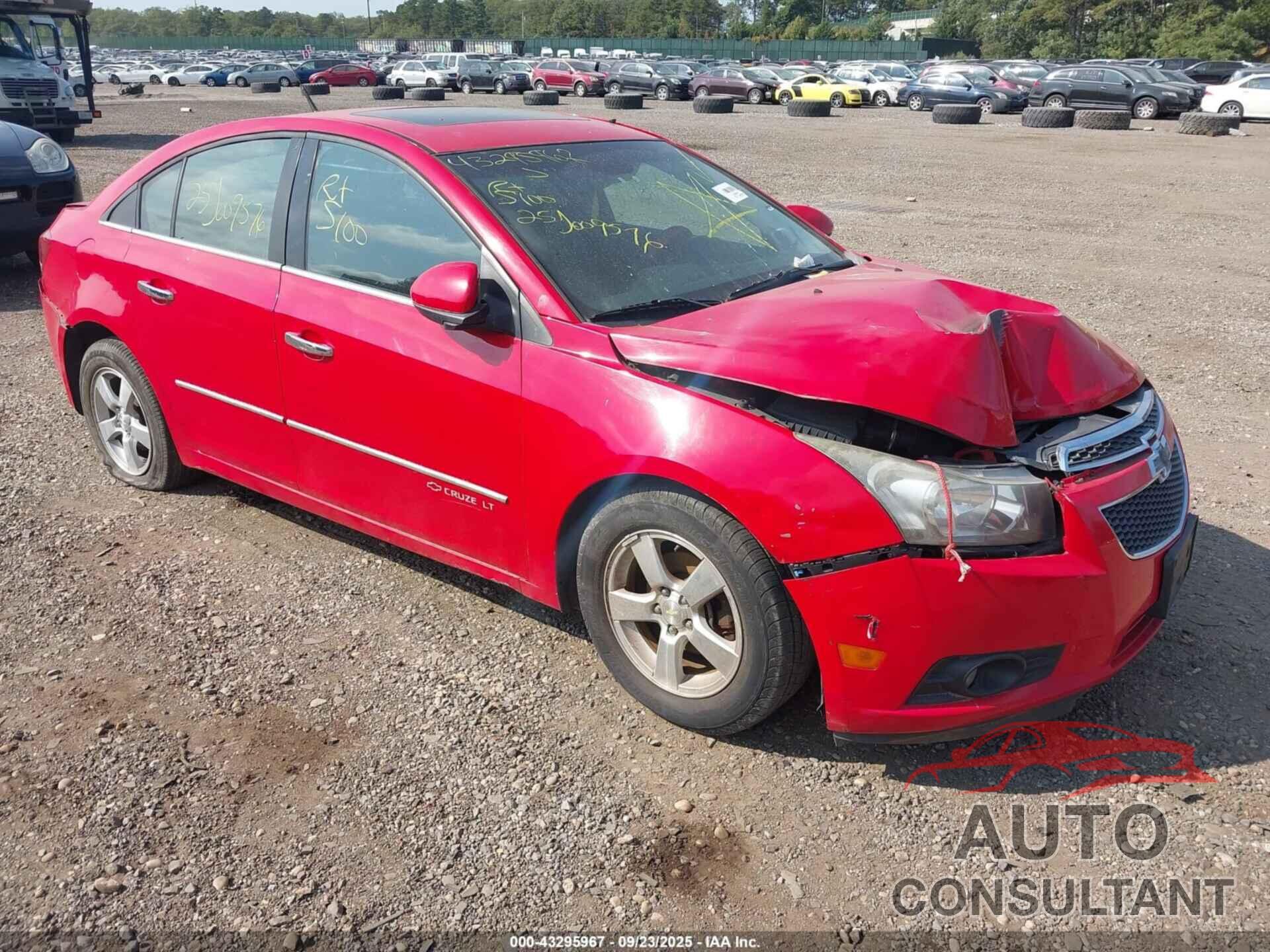 CHEVROLET CRUZE 2014 - 1G1PD5SB8E7138794