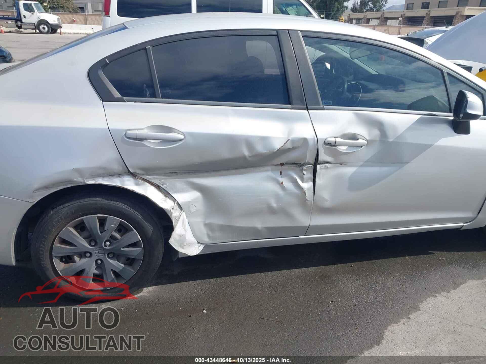 HONDA CIVIC 2012 - 2HGFB2F50CH558628