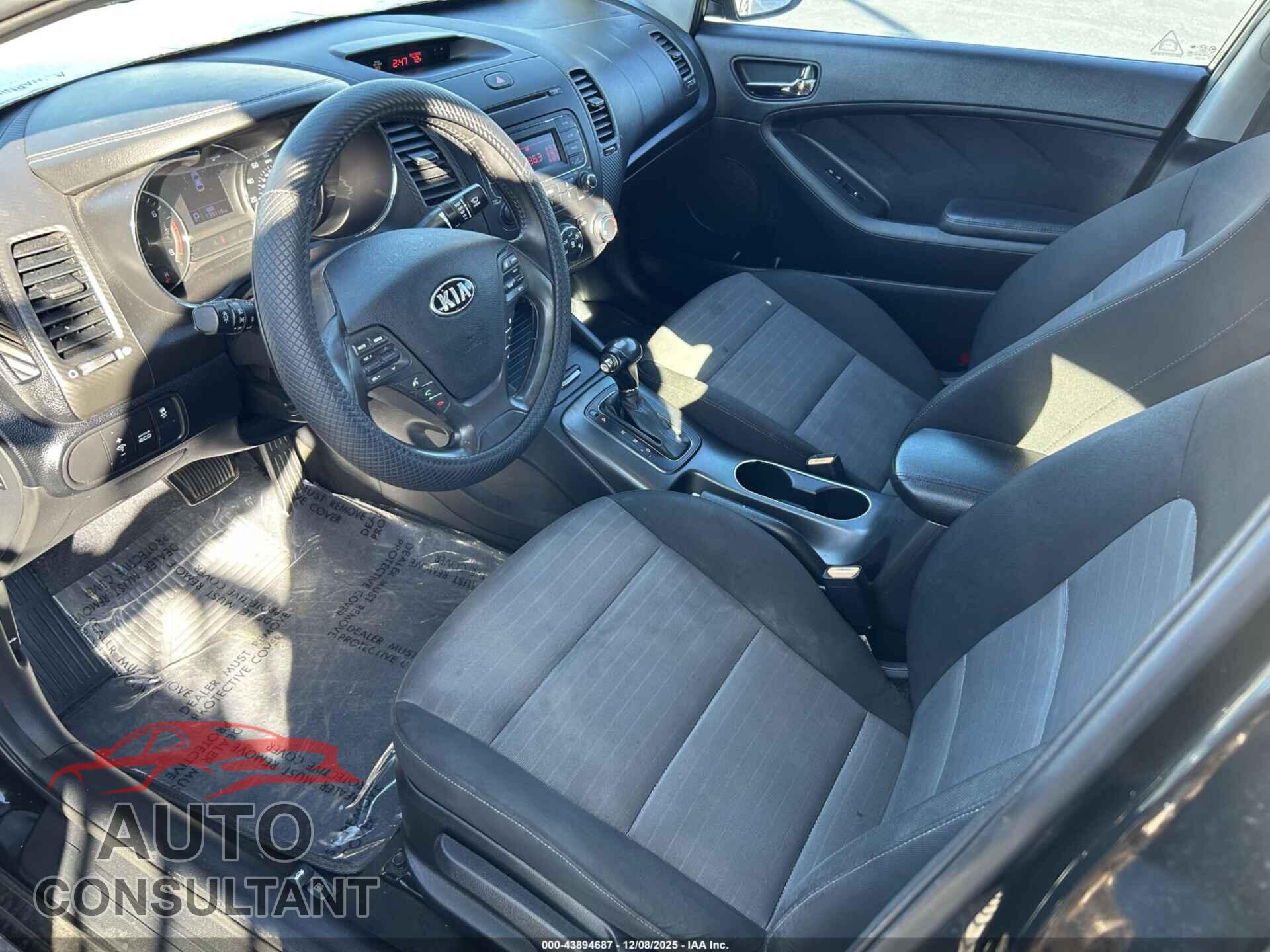 KIA FORTE 2015 - KNAFX4A85F5370077