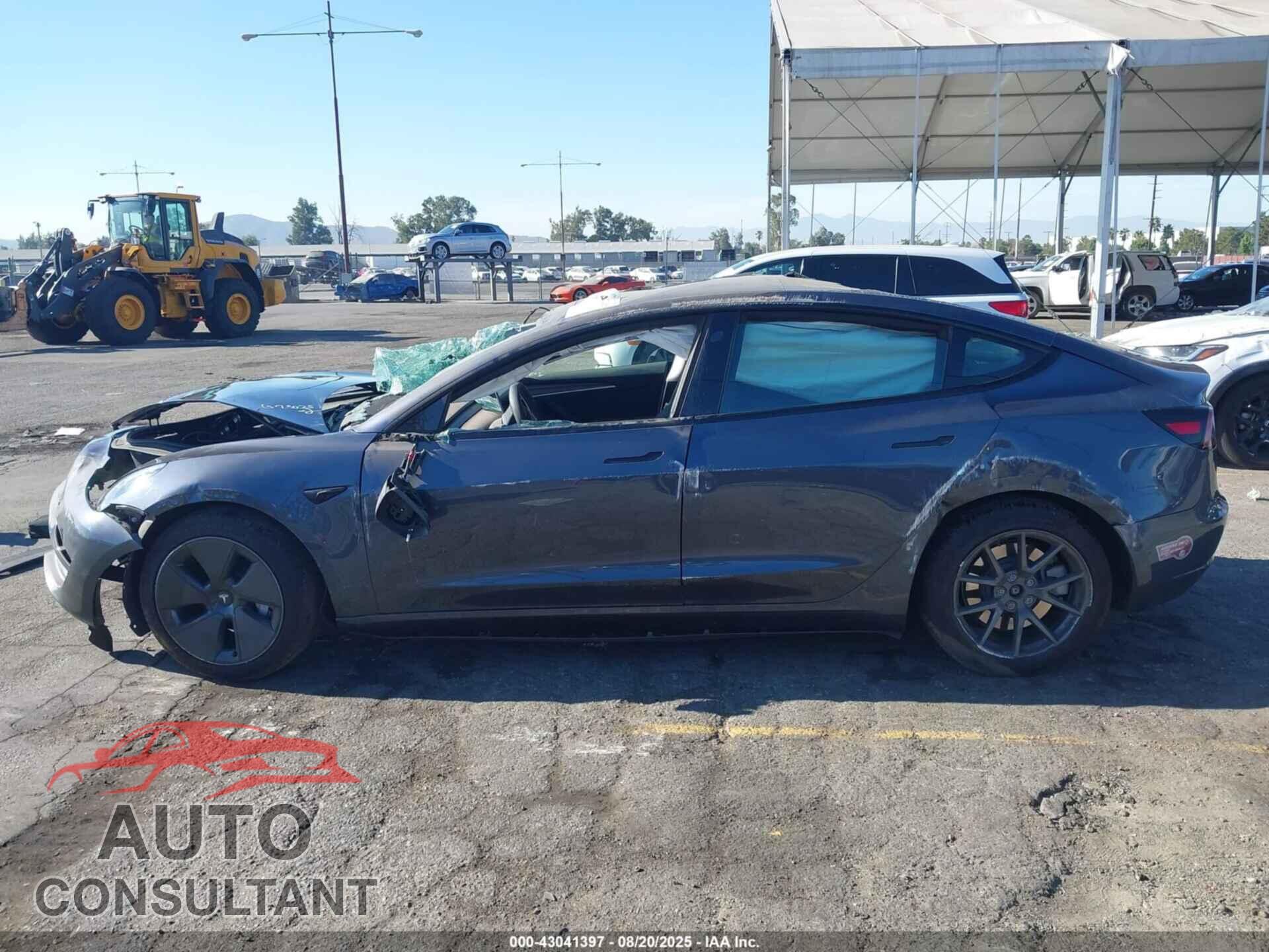 TESLA MODEL 3 2023 - 5YJ3E1EA5PF614530