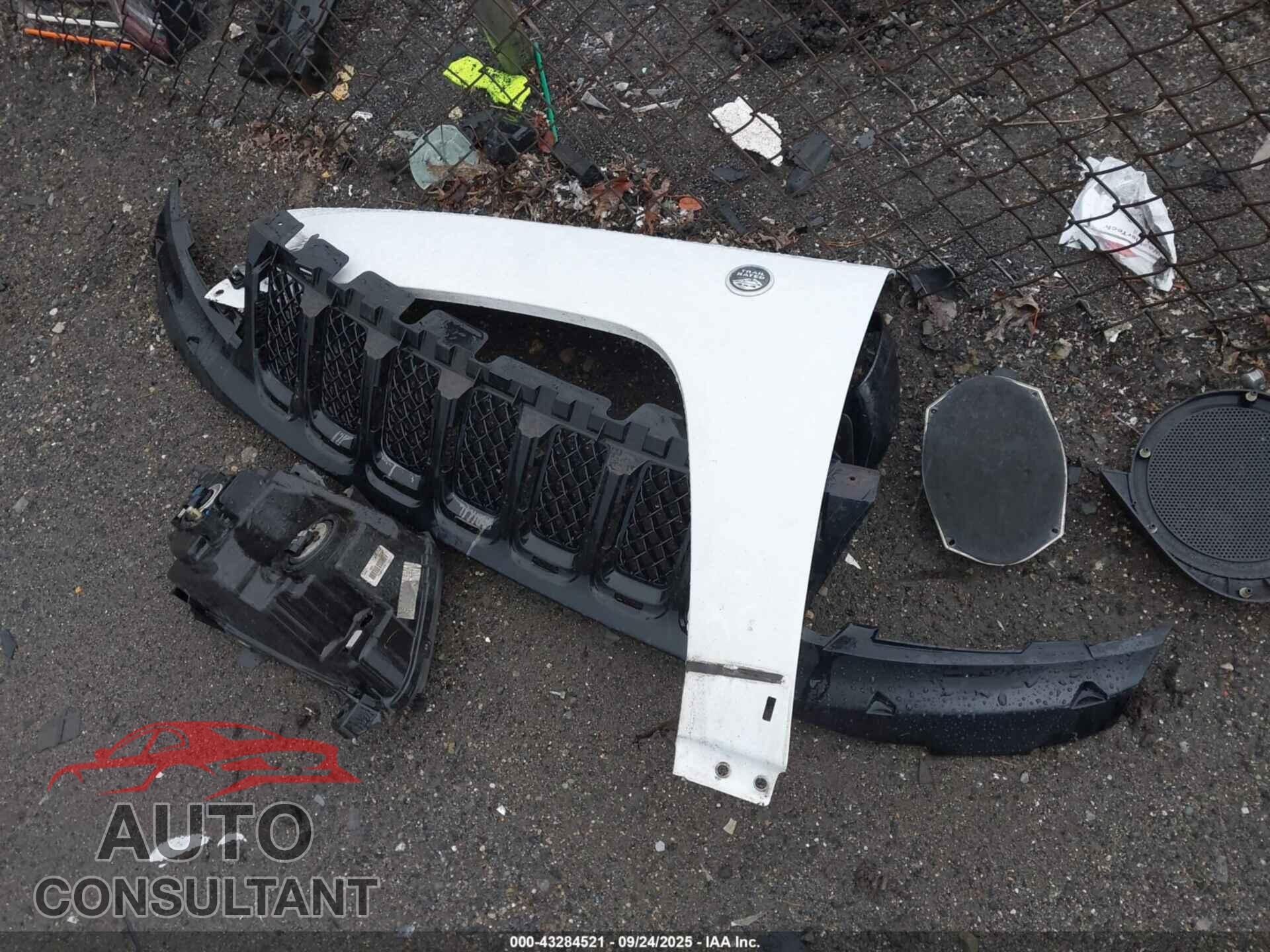 JEEP COMPASS 2015 - 1C4NJDBB3FD240038