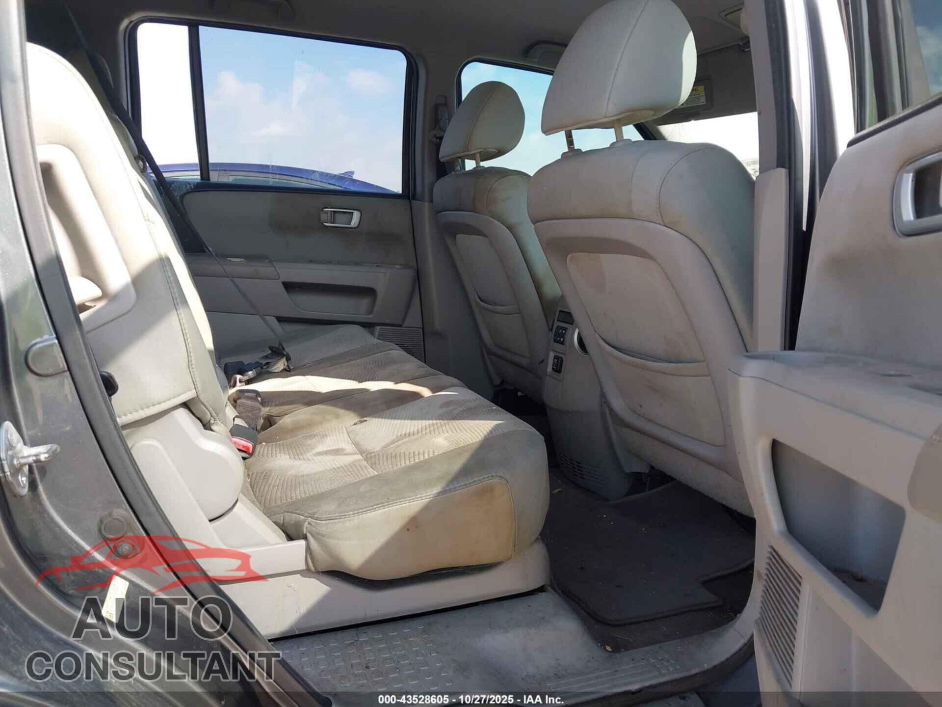 HONDA PILOT 2012 - 5FNYF4H69CB016222