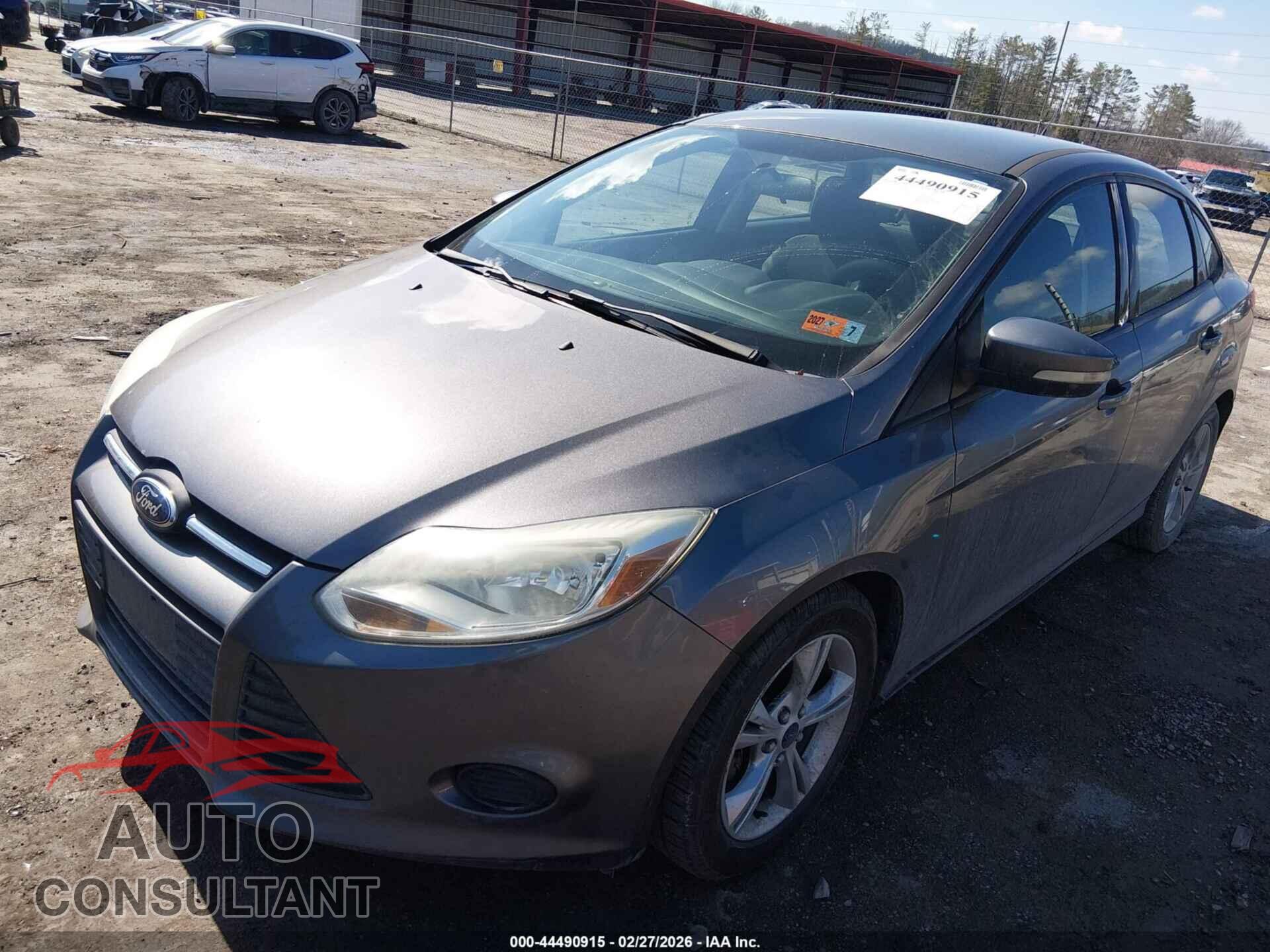 FORD FOCUS 2014 - 1FADP3F2XEL370567