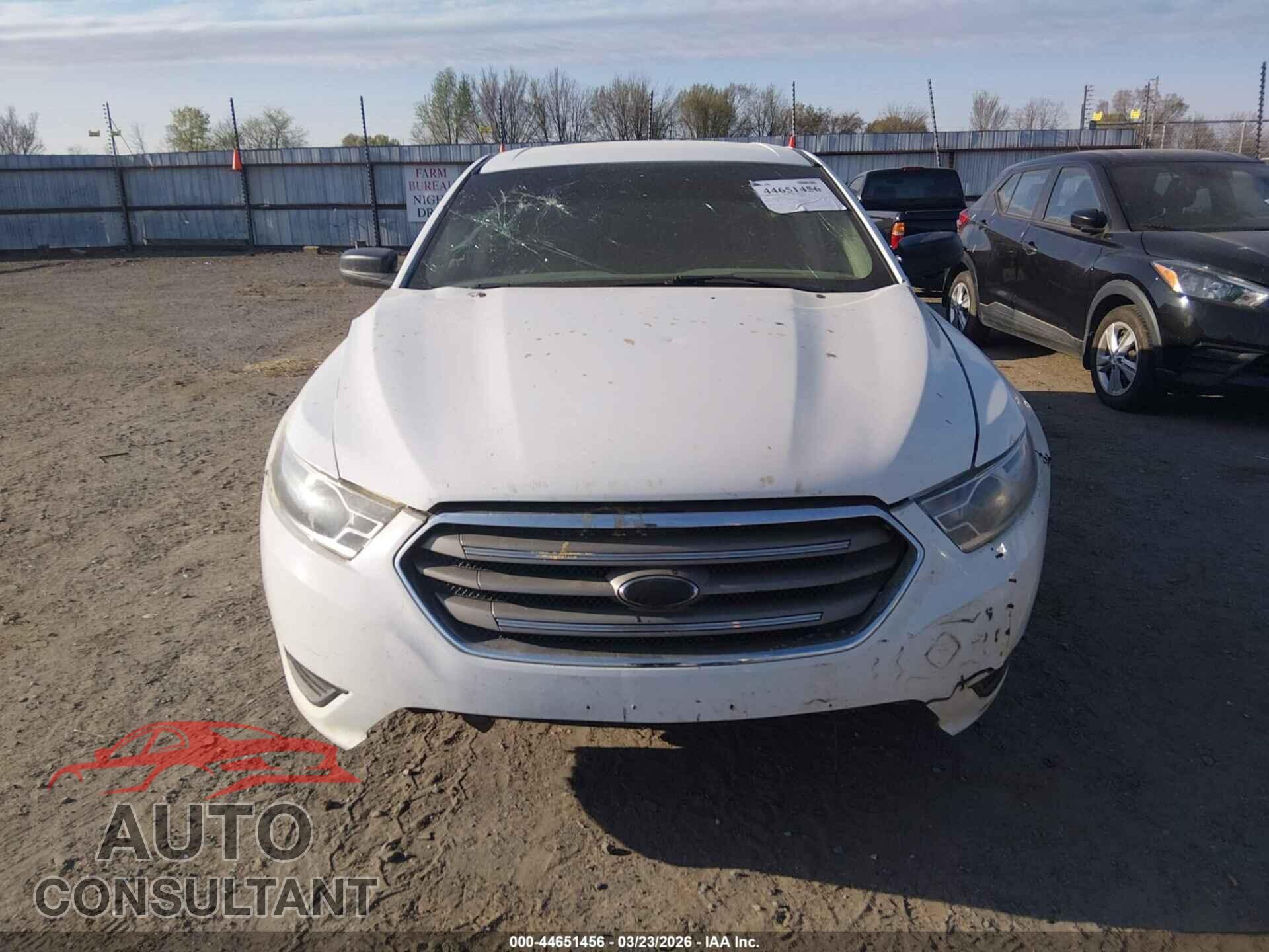 FORD TAURUS 2017 - 1FAHP2D85HG126938