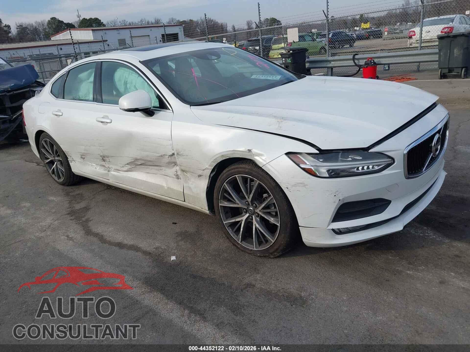 VOLVO S90 2017 - YV1102AK6H1012170