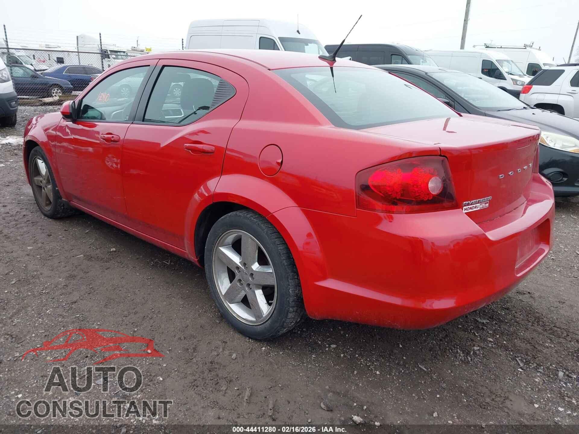 DODGE AVENGER 2011 - 1B3BD2FG2BN508555