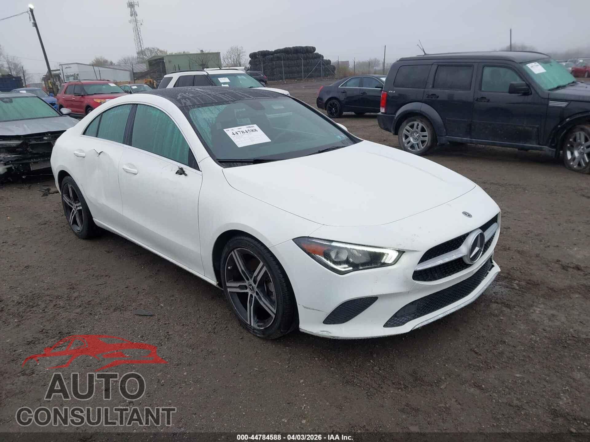 MERCEDES-BENZ CLA 250 2020 - WDD5J4HB4LN059856