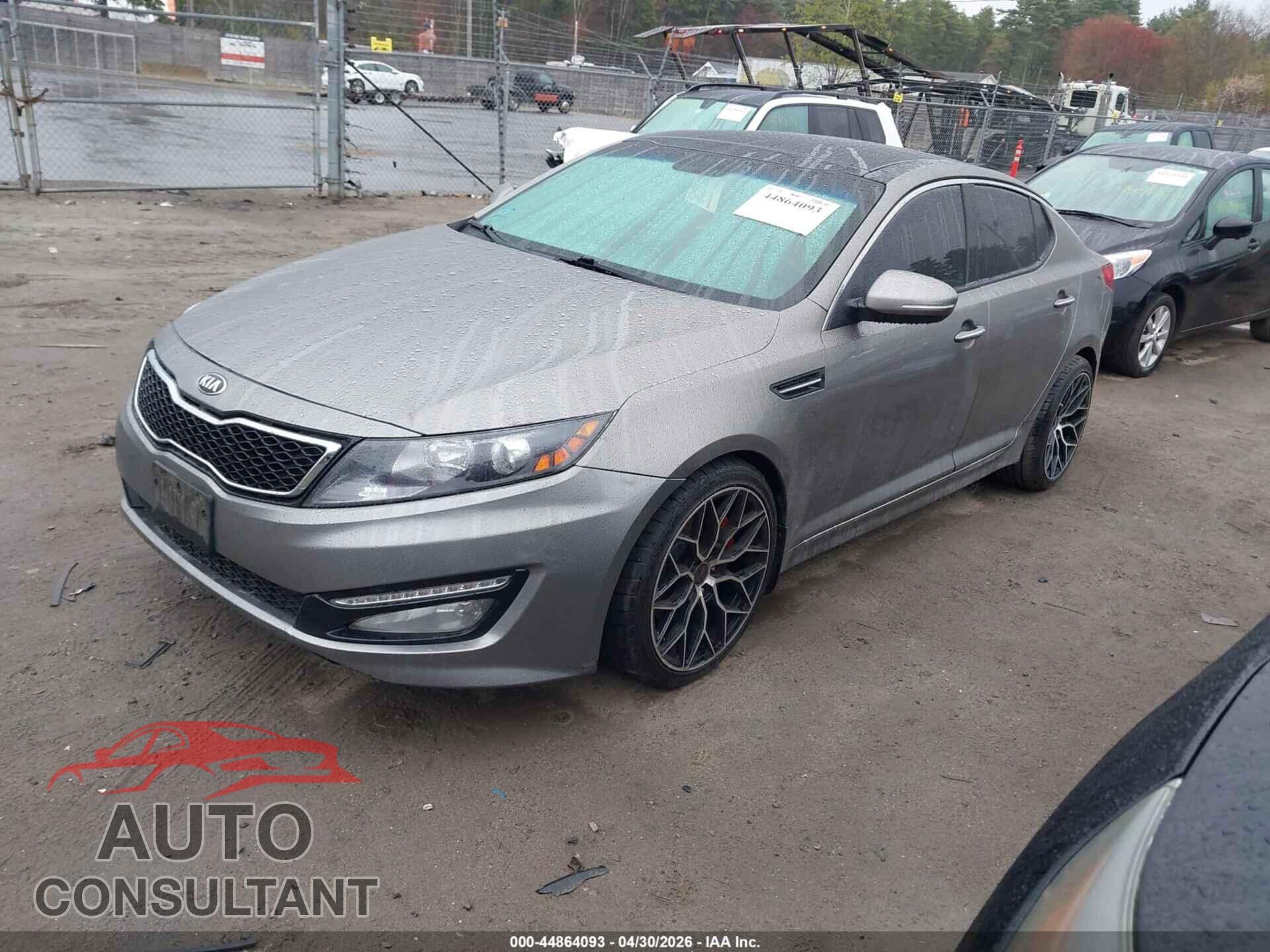 KIA OPTIMA 2013 - 5XXGR4A68DG201681