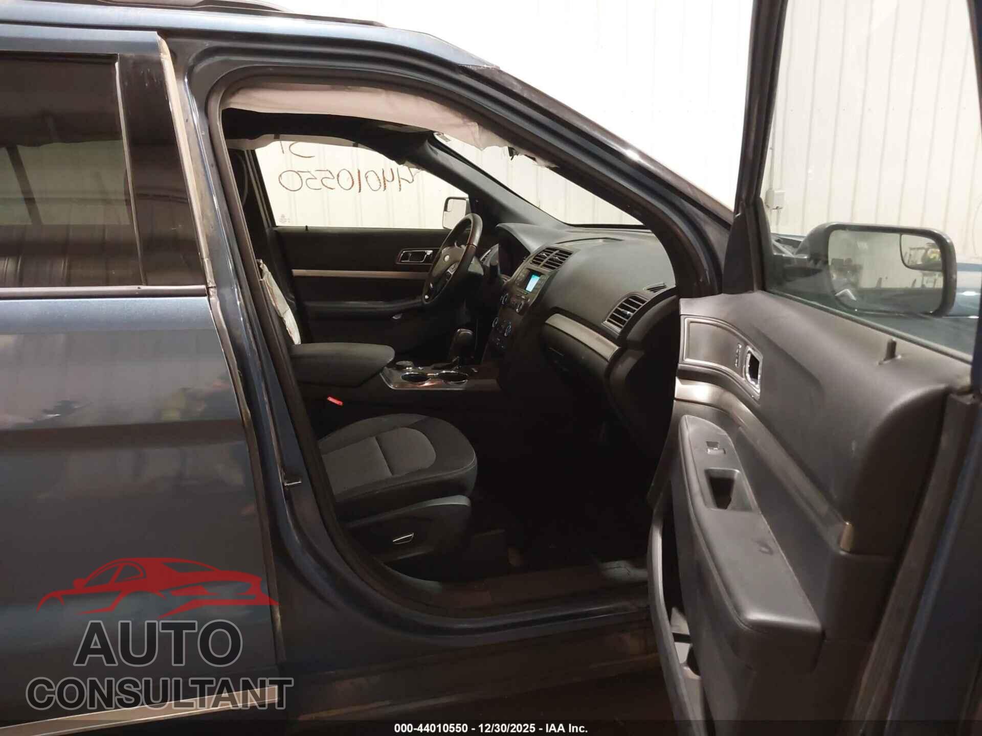 FORD EXPLORER 2018 - 1FM5K8D84JGB31497
