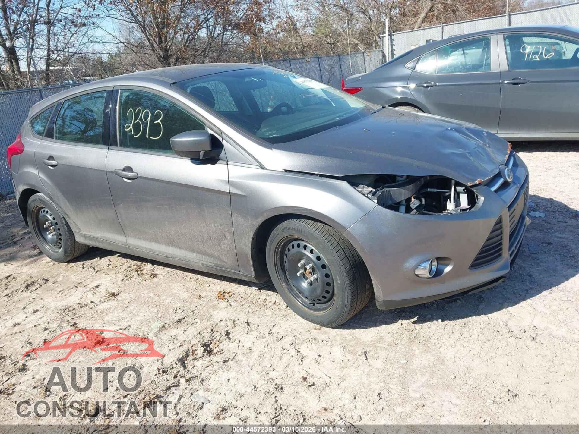 FORD FOCUS 2012 - 1FAHP3K21CL448772