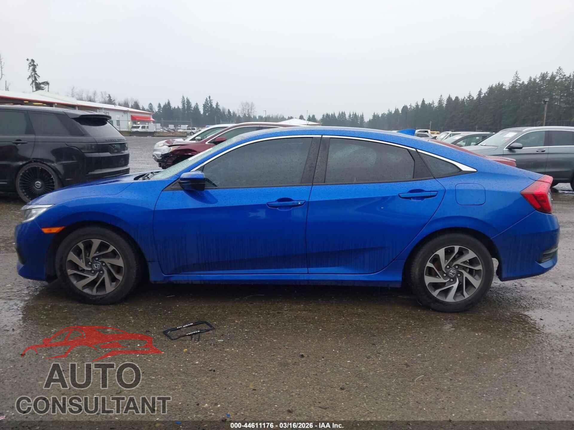 HONDA CIVIC 2017 - 2HGFC2F74HH546679