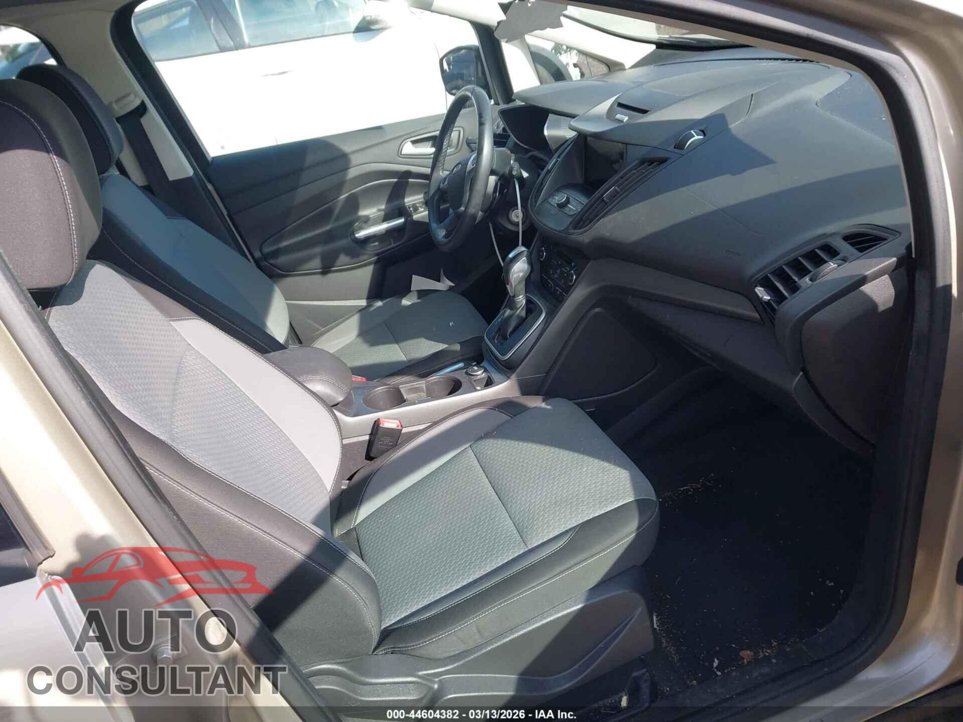 FORD C-MAX ENERGI 2017 - 1FADP5EU3HL101264