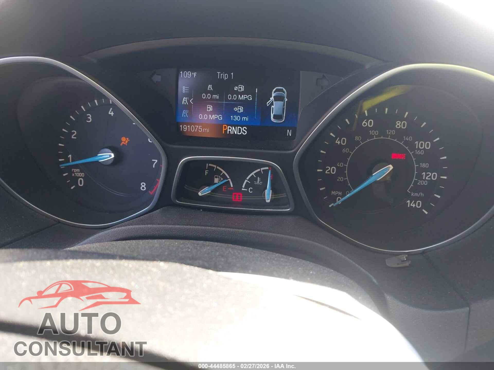 FORD FOCUS 2015 - 1FADP3N24FL269432