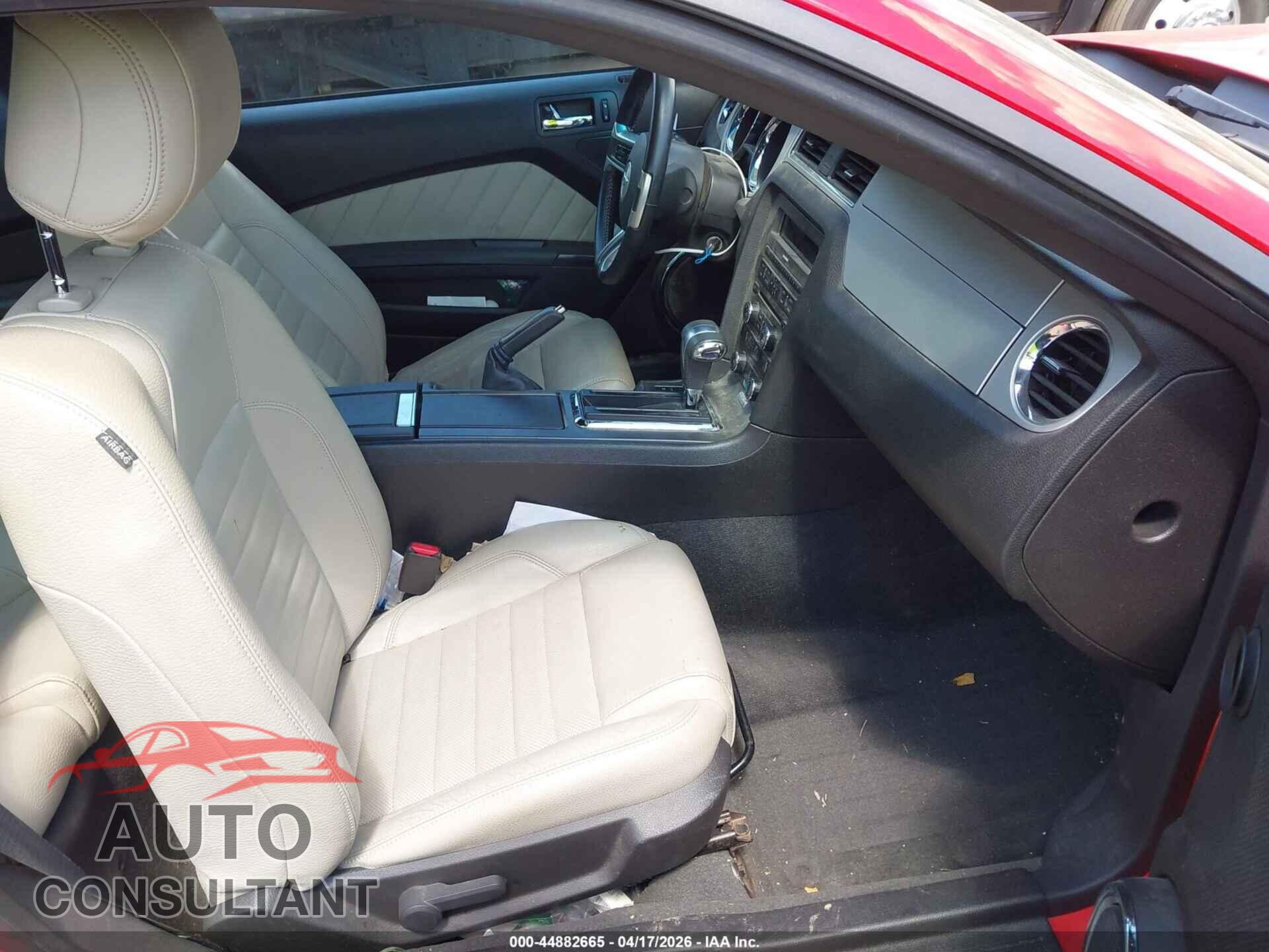 FORD MUSTANG 2012 - 1ZVBP8AM2C5244872