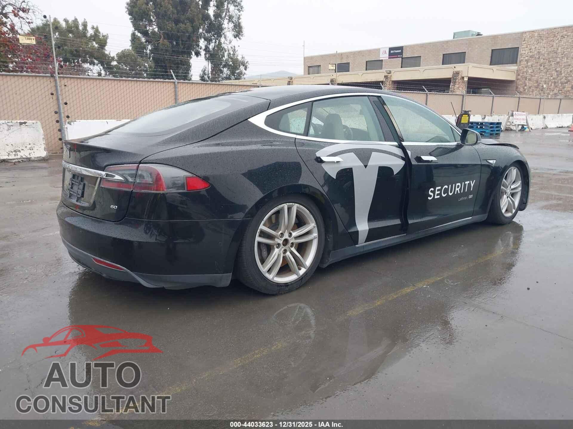 TESLA MODEL S 2014 - 5YJSA3S10EFP43330