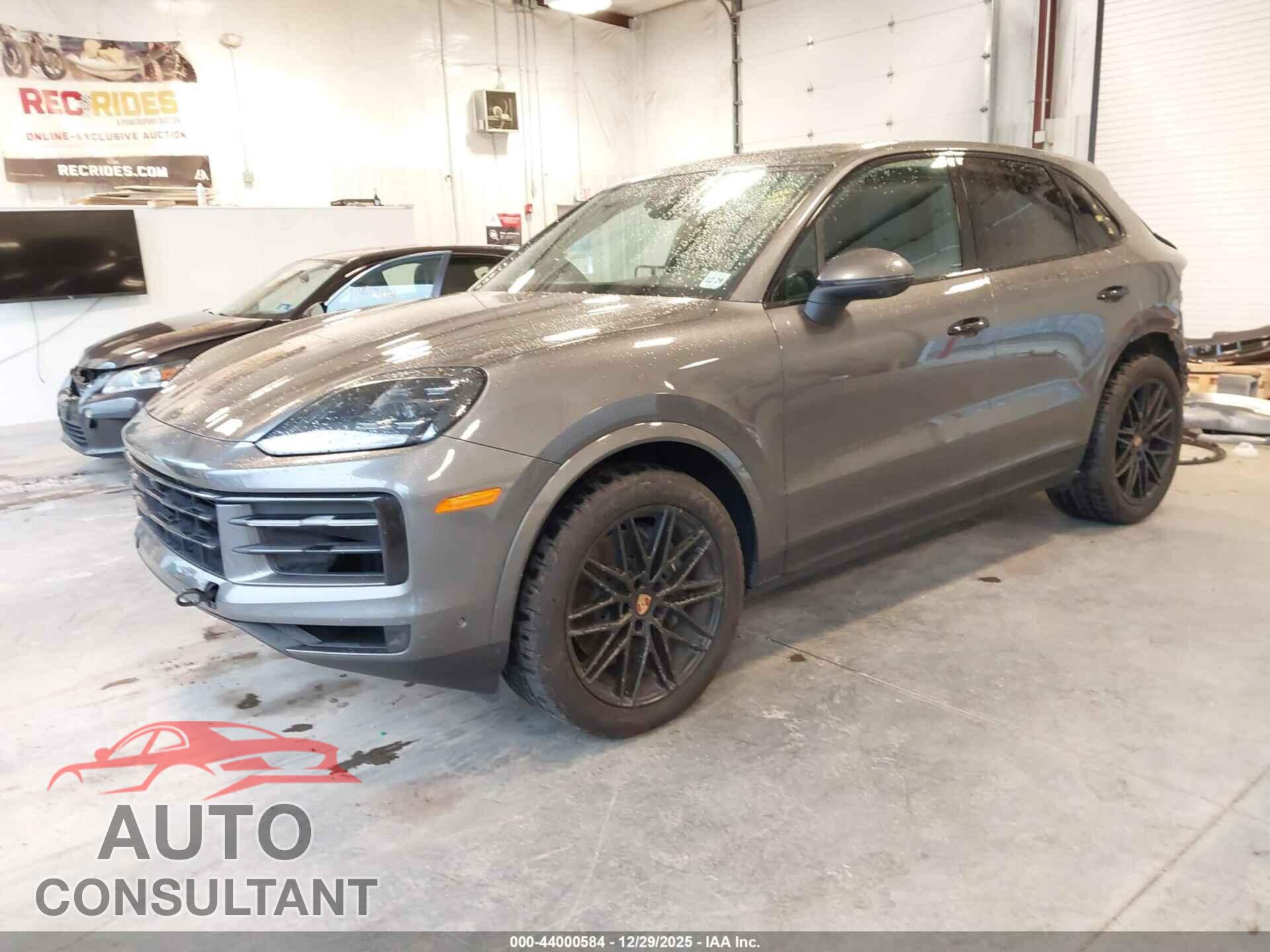PORSCHE CAYENNE 2025 - WP1AA2AY7SDA02422