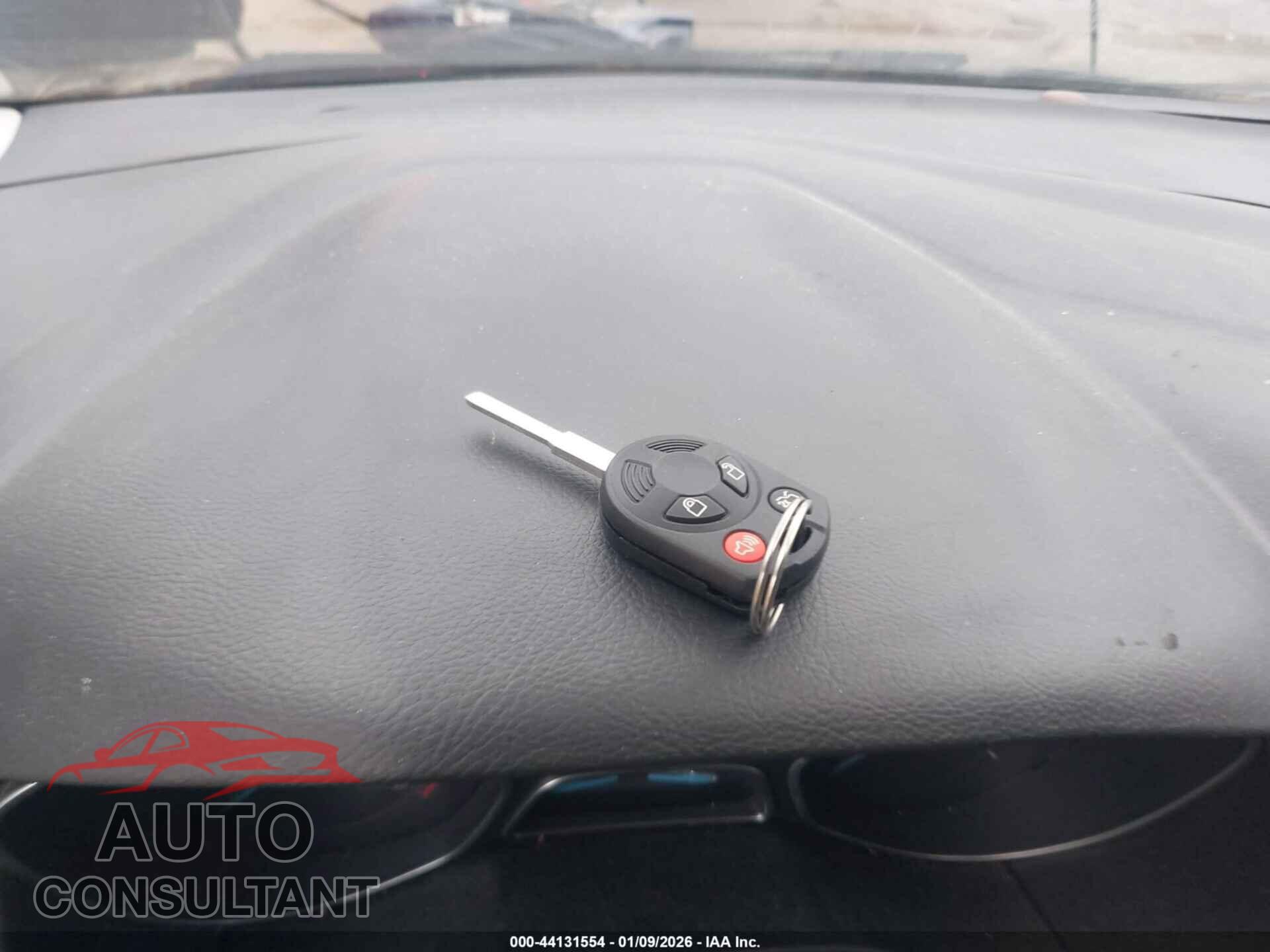 FORD FOCUS 2013 - 1FADP3F27DL180577