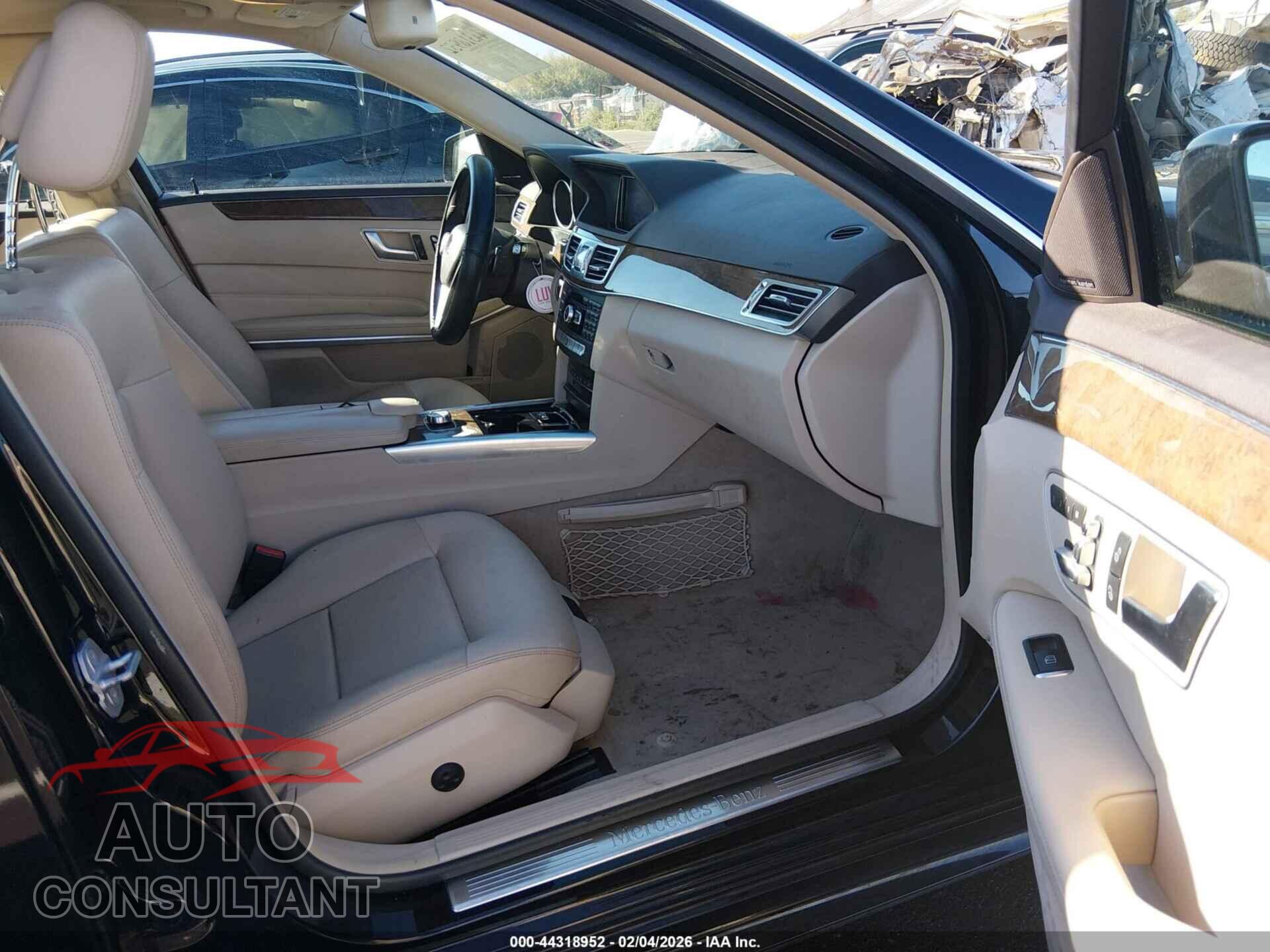 MERCEDES-BENZ E 350 2014 - WDDHF5KB1EB011622