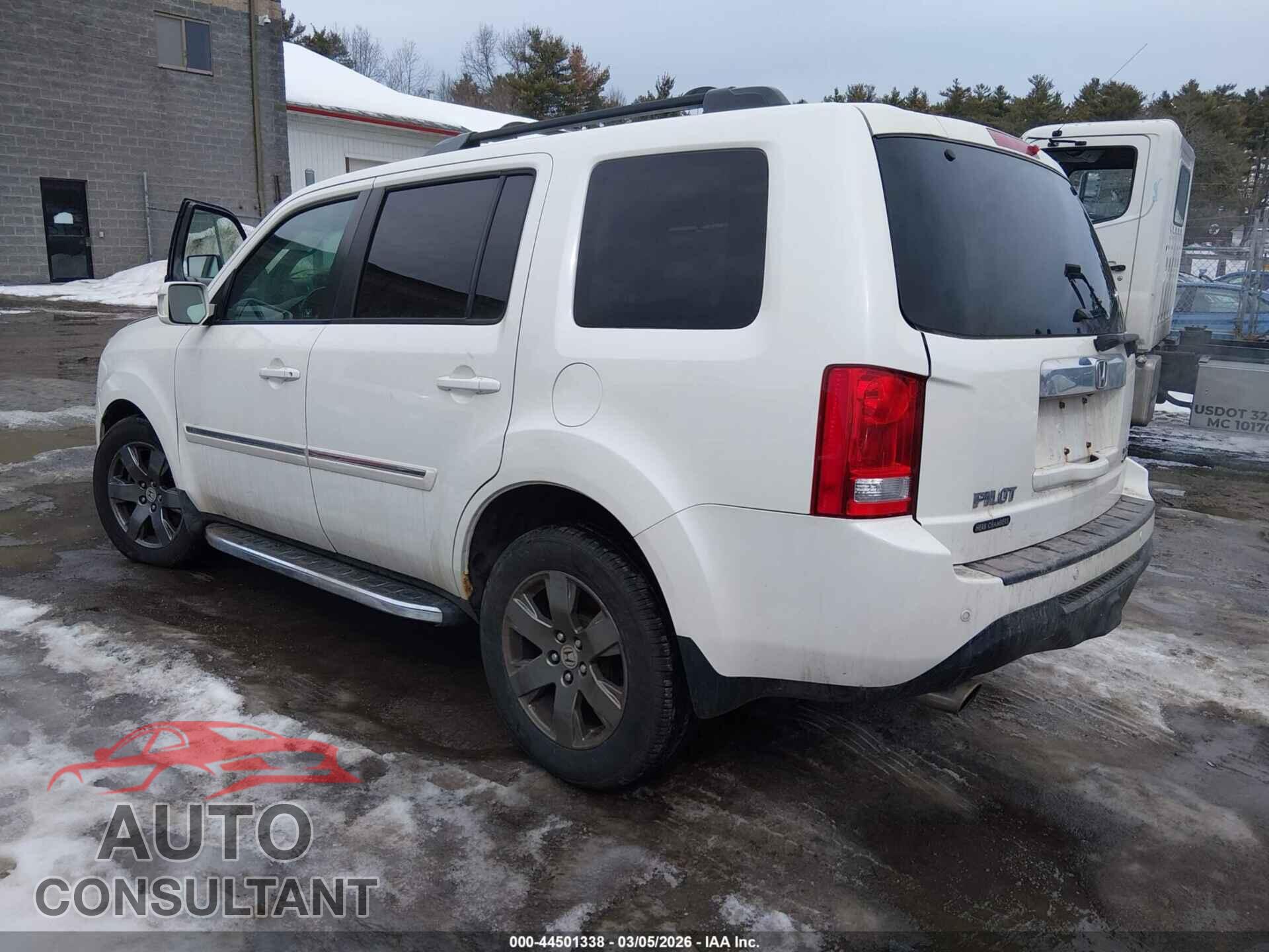 HONDA PILOT 2012 - 5FNYF4H95CB047025