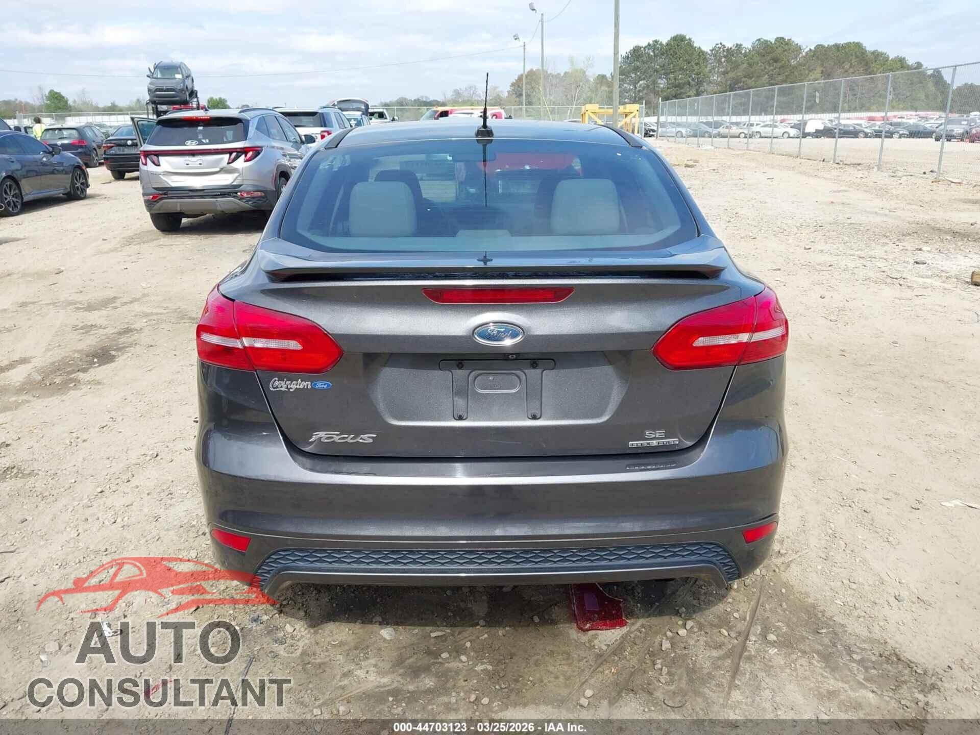 FORD FOCUS 2015 - 1FADP3F24FL321933