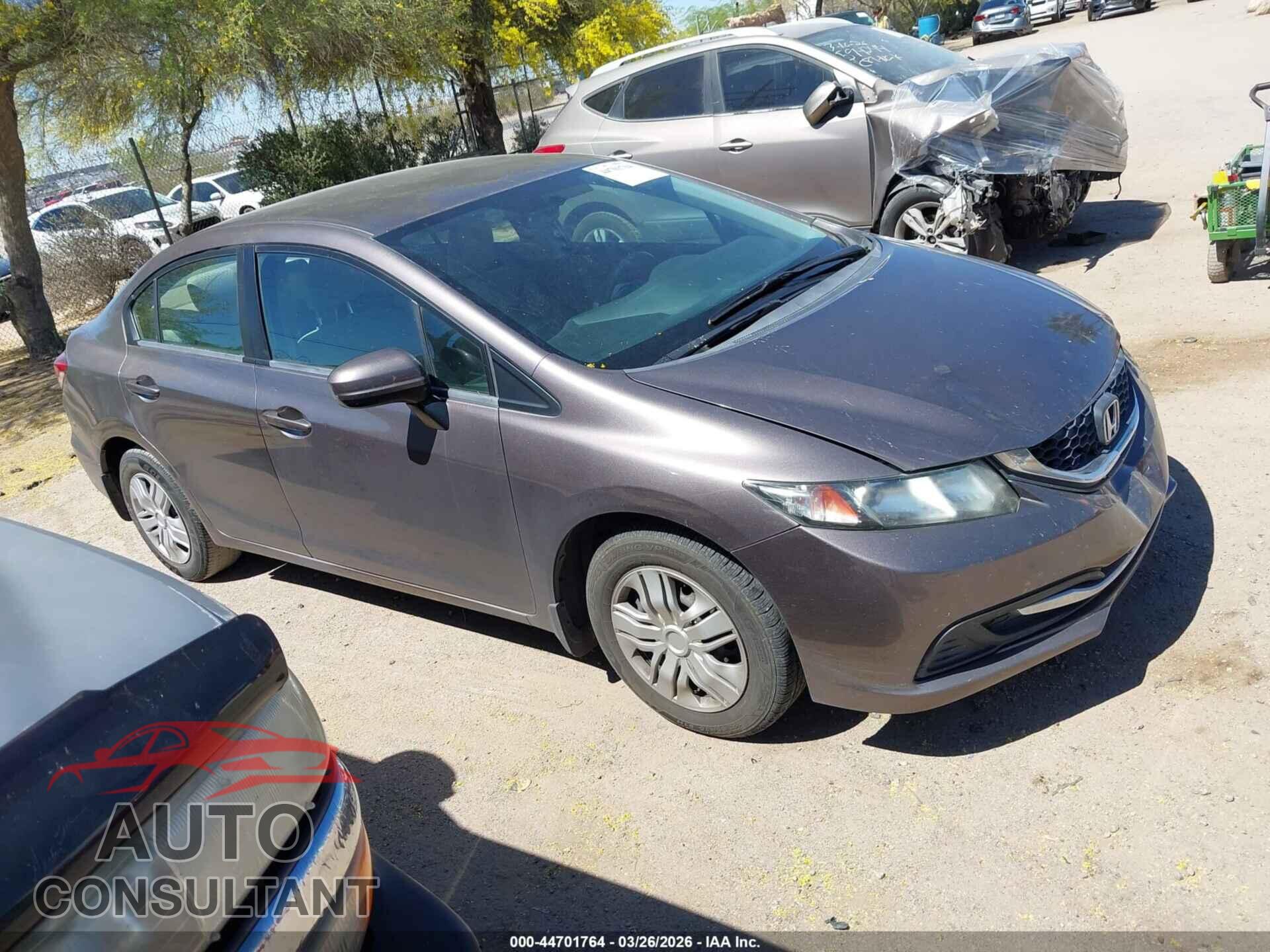 HONDA CIVIC 2015 - 19XFB2E58FE018525
