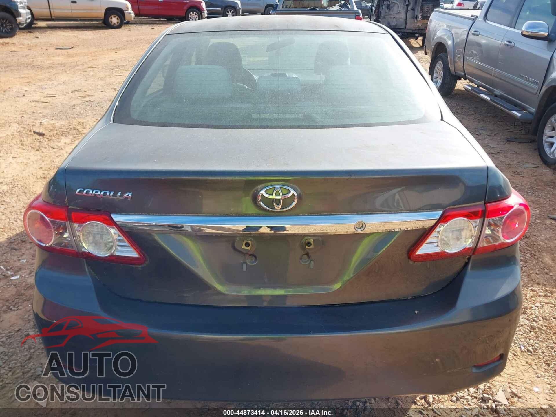 TOYOTA COROLLA 2013 - 2T1BU4EE4DC104463