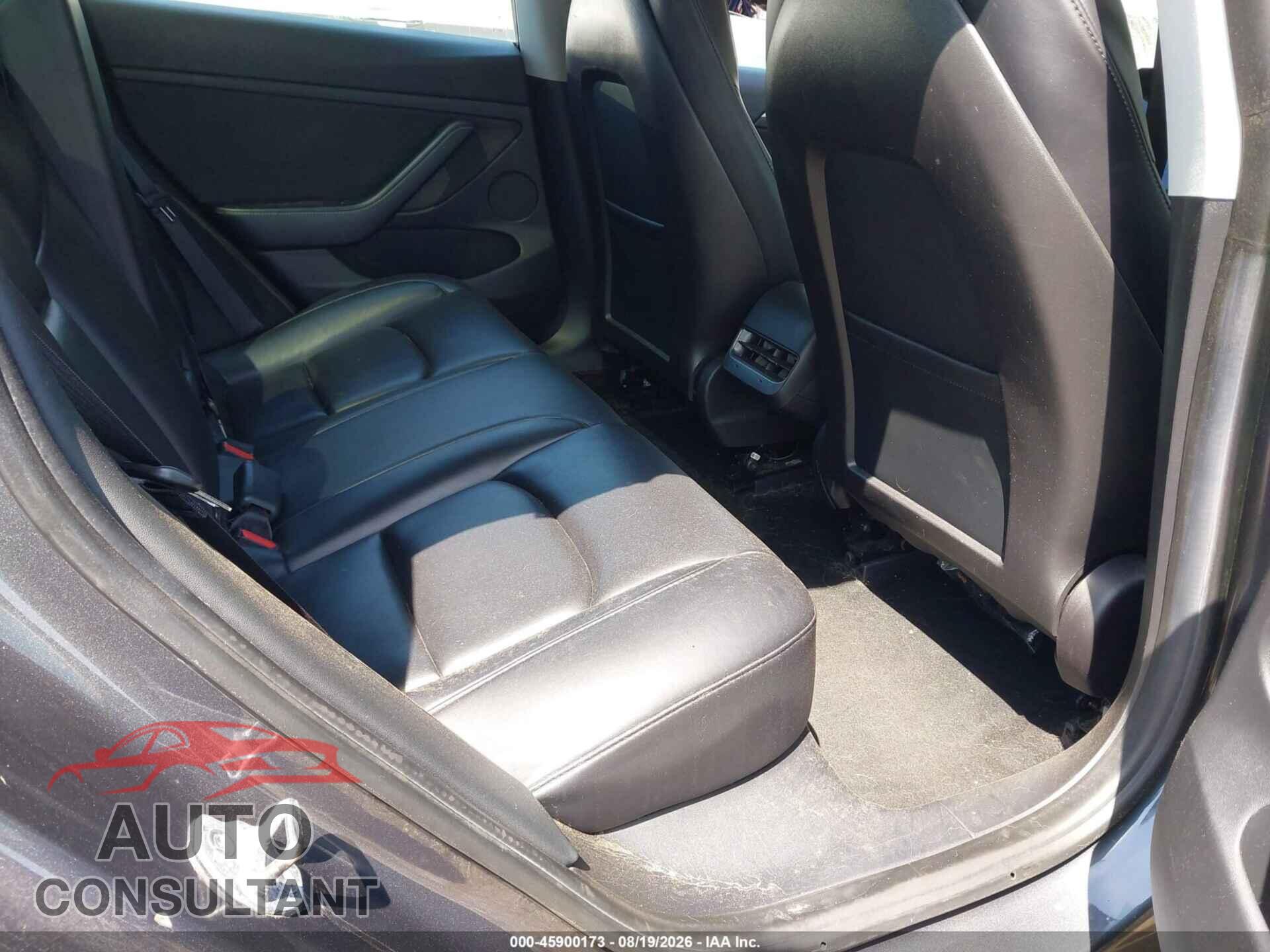 TESLA MODEL 3 2021 - 5YJ3E1EA3MF094100