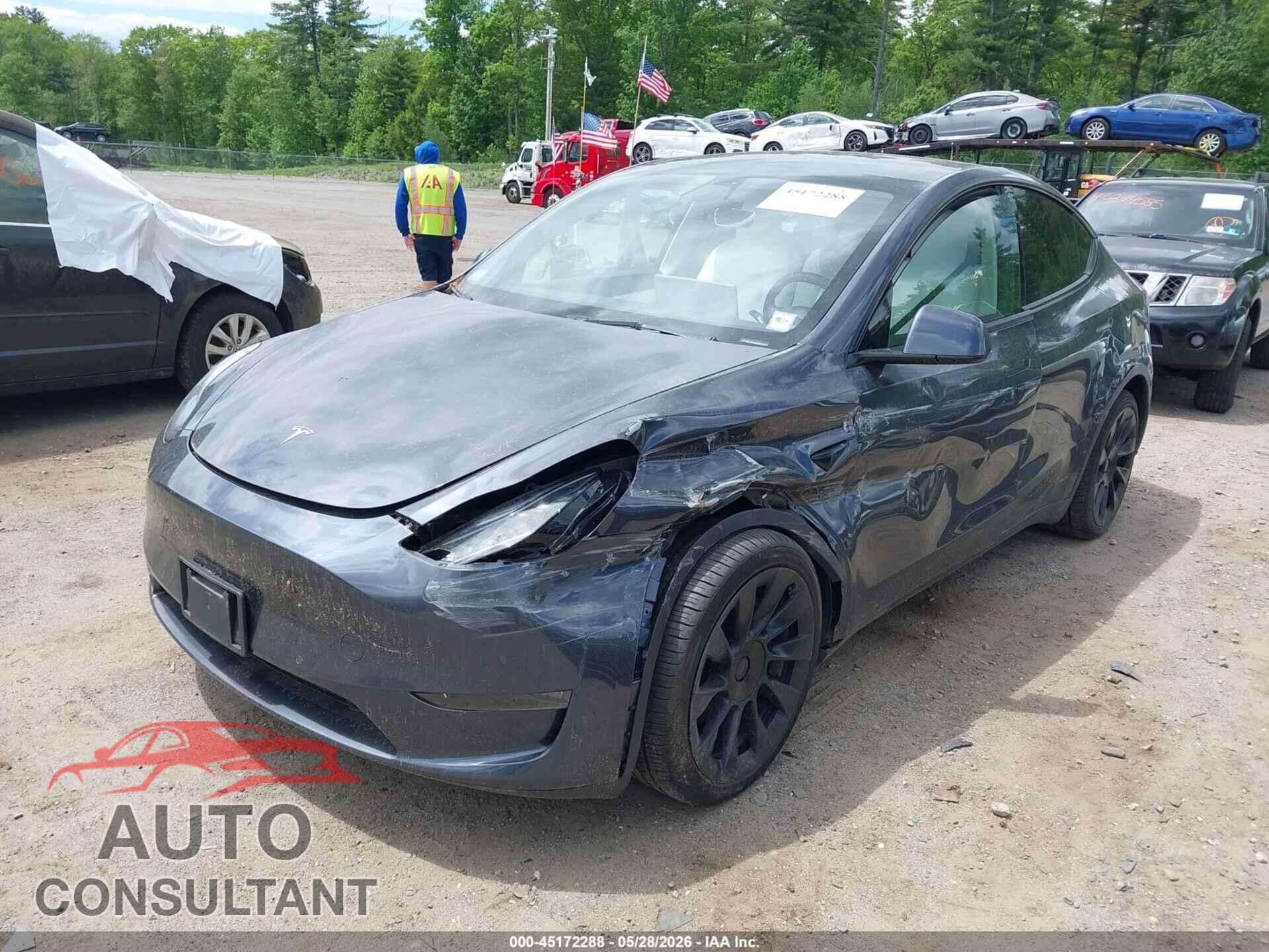 TESLA MODEL Y 2022 - 7SAYGDEE7NF372733