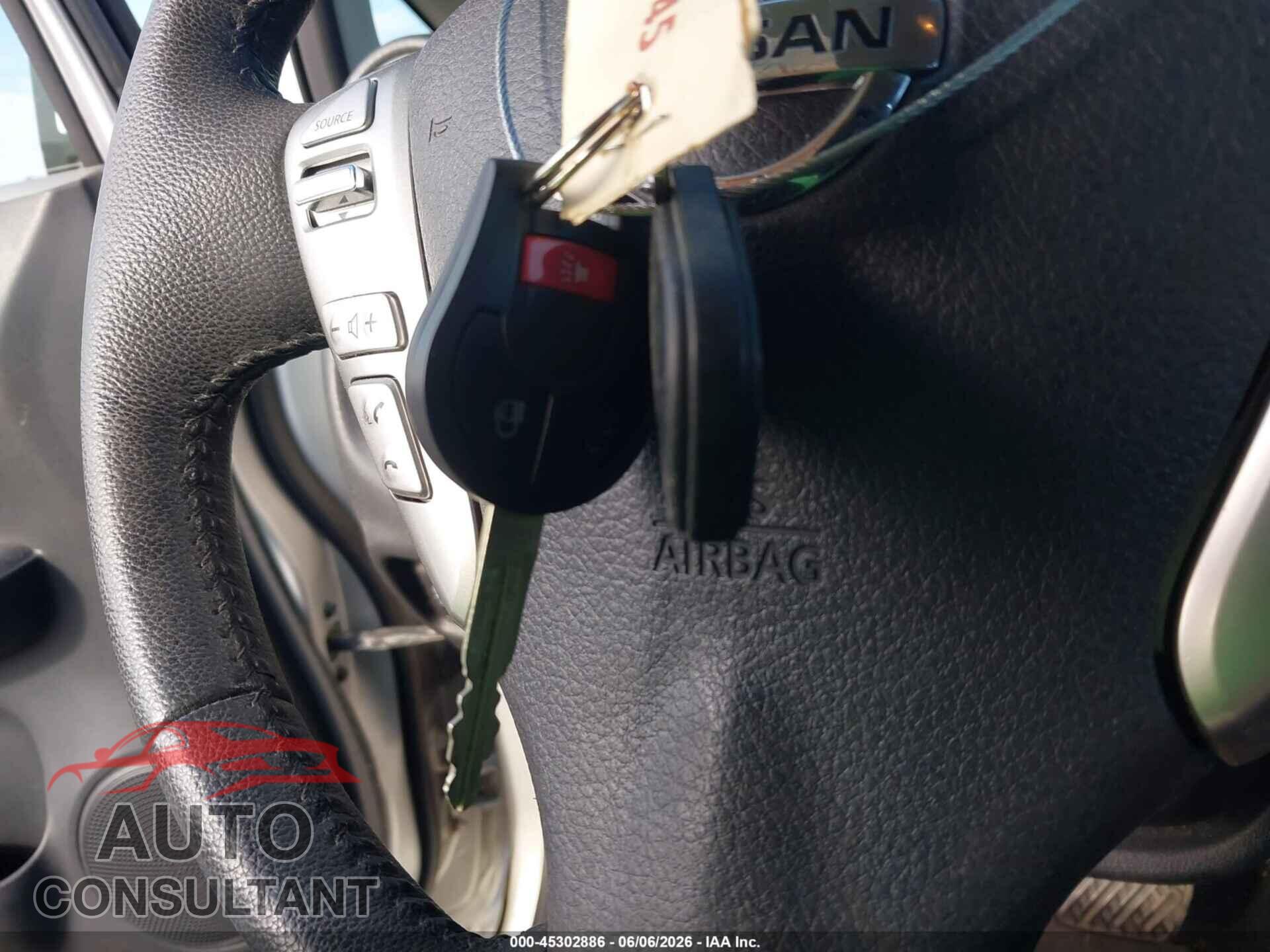 NISSAN VERSA NOTE 2014 - 3N1CE2CP9EL387776