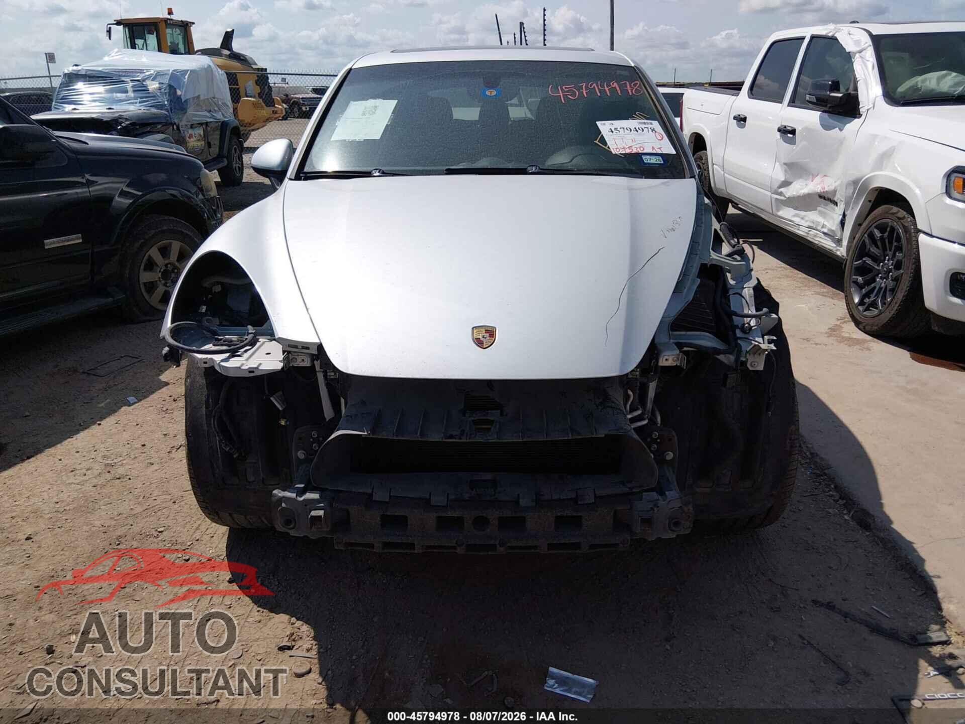 PORSCHE CAYENNE 2012 - WP1AB2A27CLA45819