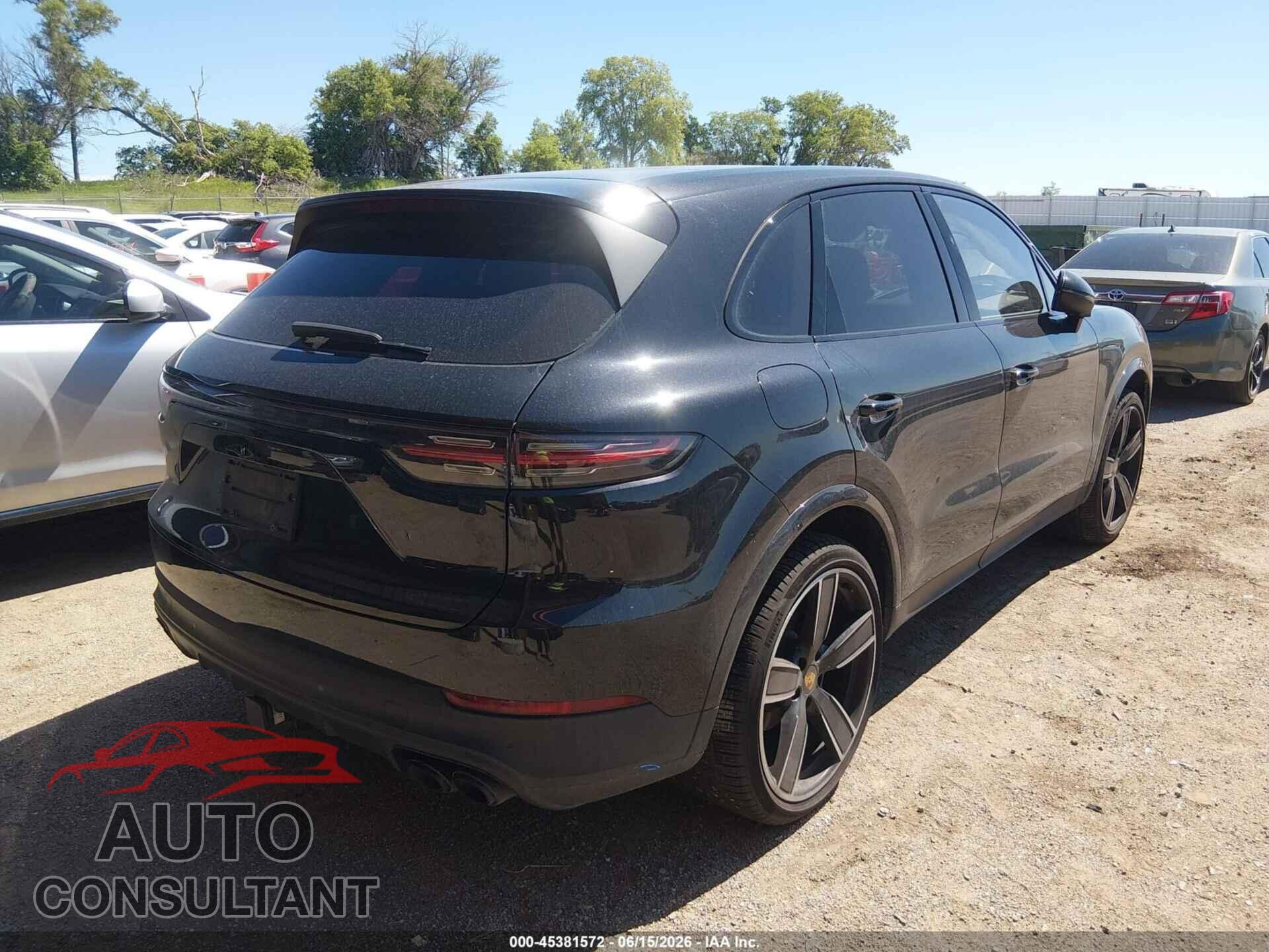 PORSCHE CAYENNE 2021 - WP1AA2AY2MDA00242