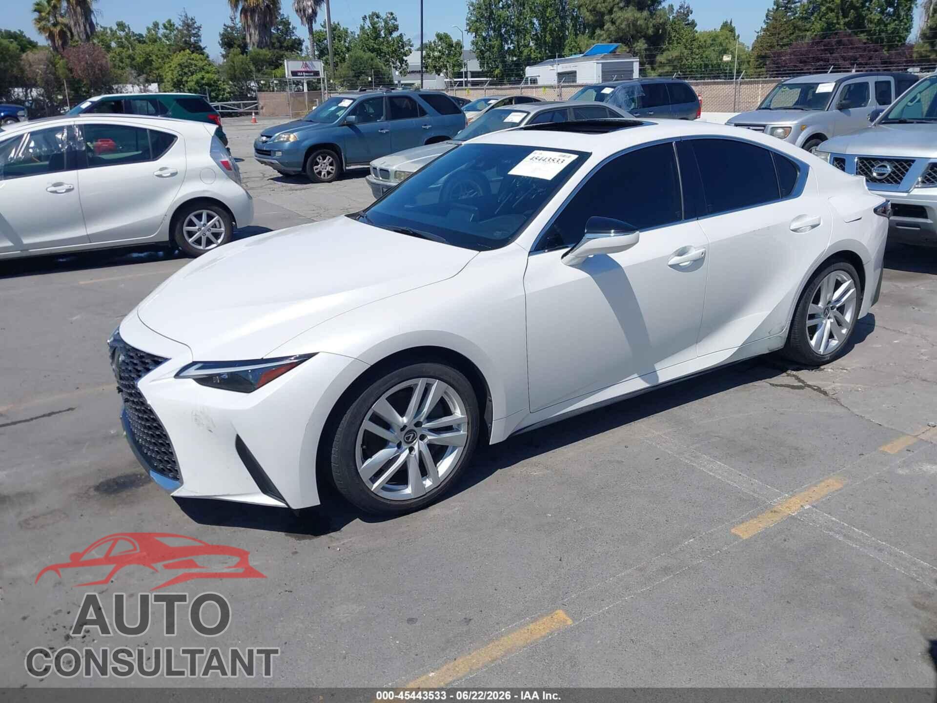 LEXUS IS 300 2023 - JTHCA1D2XP5125532