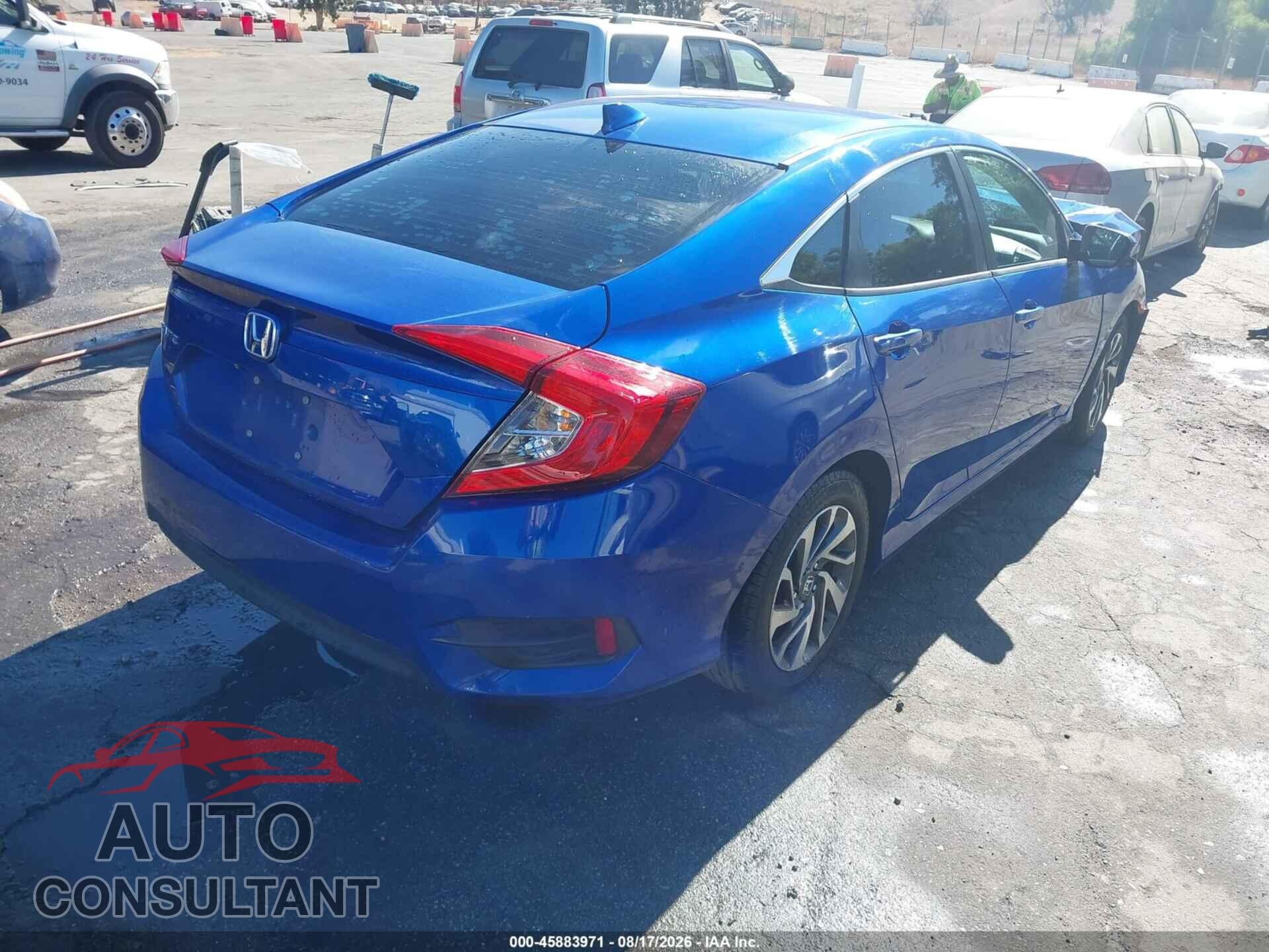 HONDA CIVIC 2018 - 2HGFC2F73JH596768