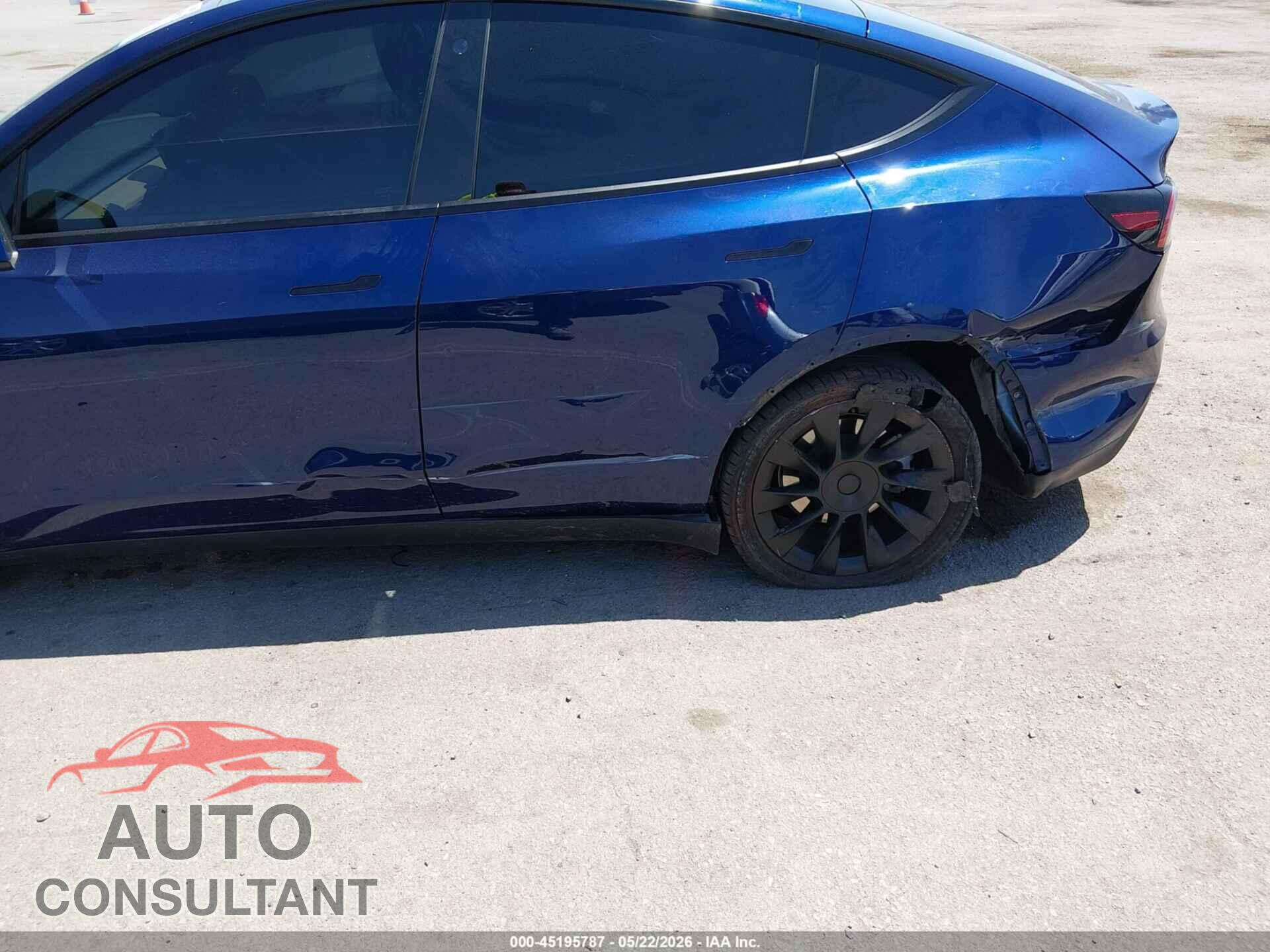 TESLA MODEL Y 2023 - 7SAYGDEE7PF766980