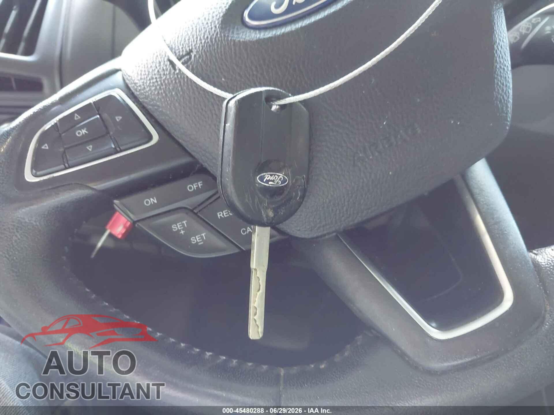 FORD FOCUS 2016 - 1FADP3K23GL321817