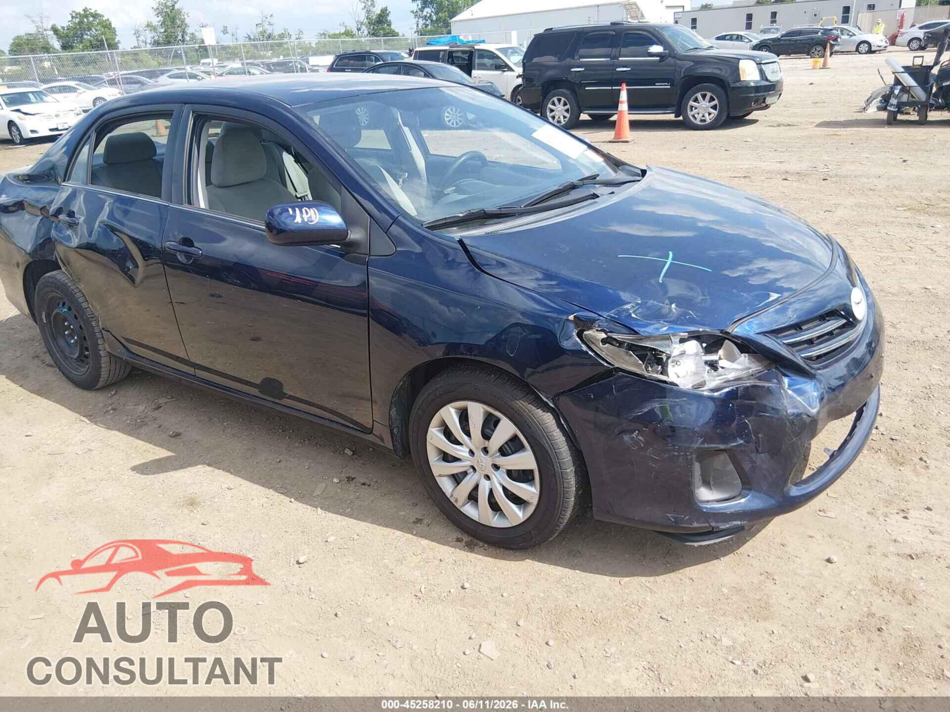 TOYOTA COROLLA 2013 - 2T1BU4EEXDC104810
