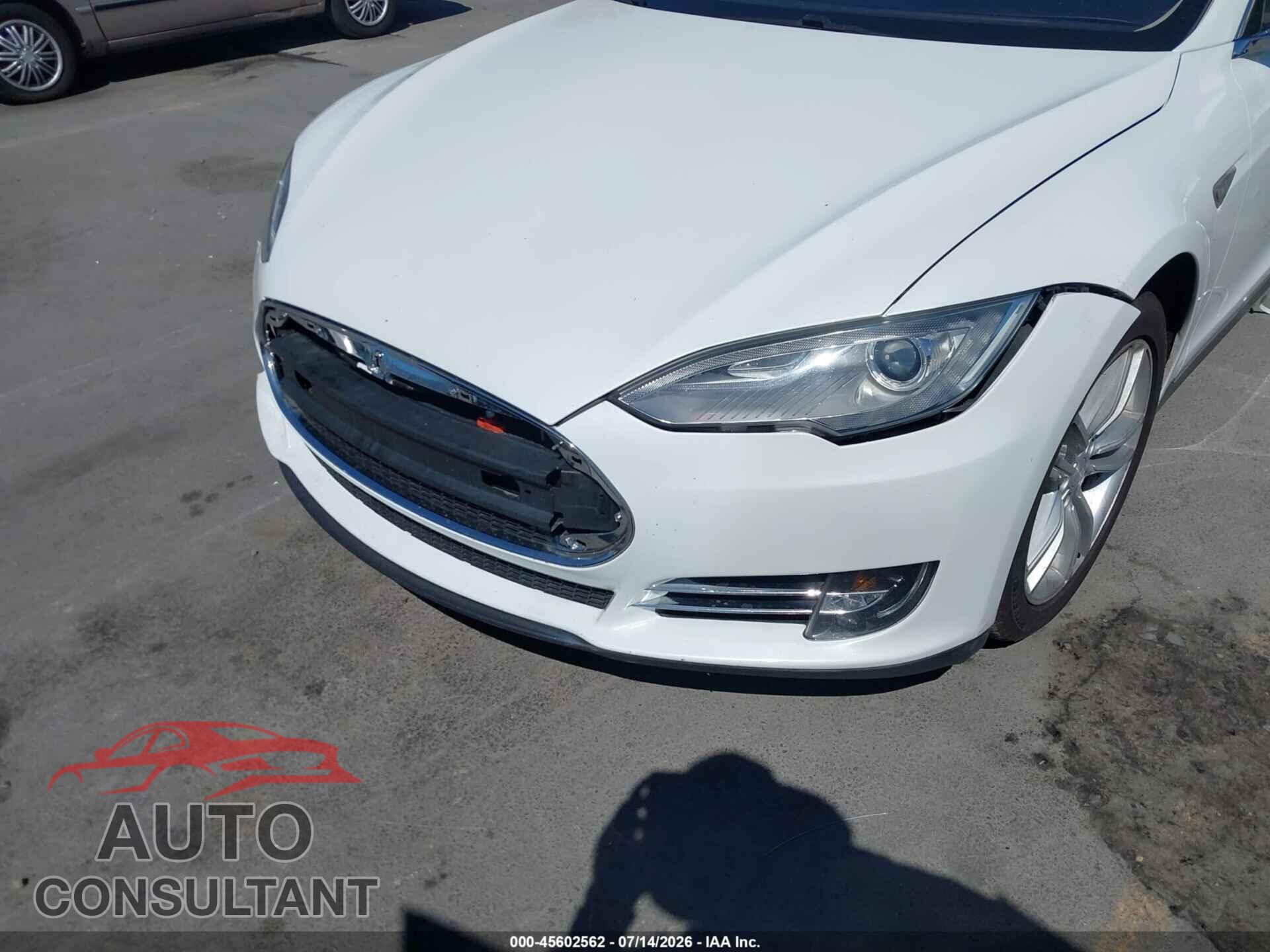 TESLA MODEL S 2013 - 5YJSA1AG1DFP04870