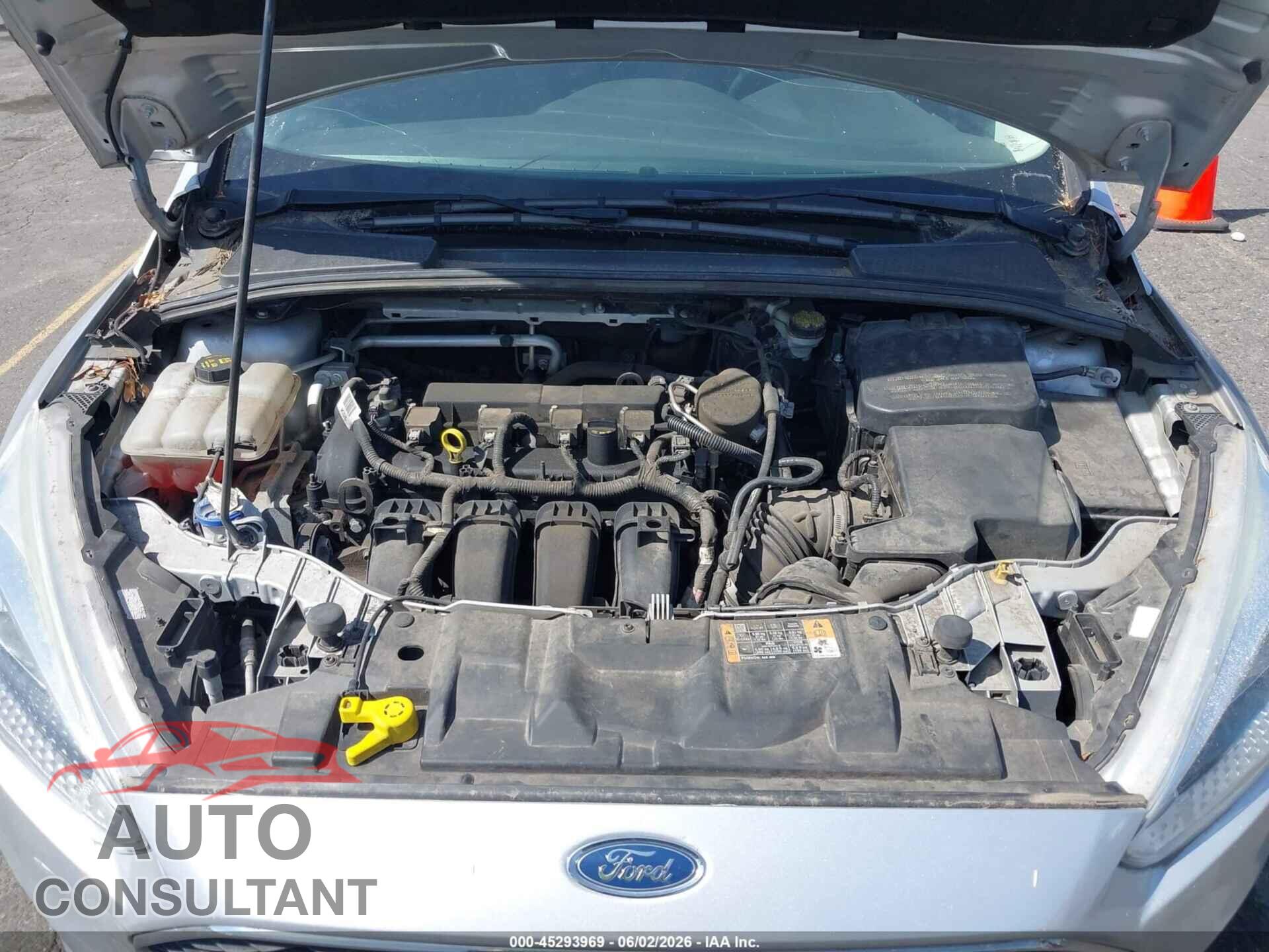 FORD FOCUS 2015 - 1FADP3F28FL370133