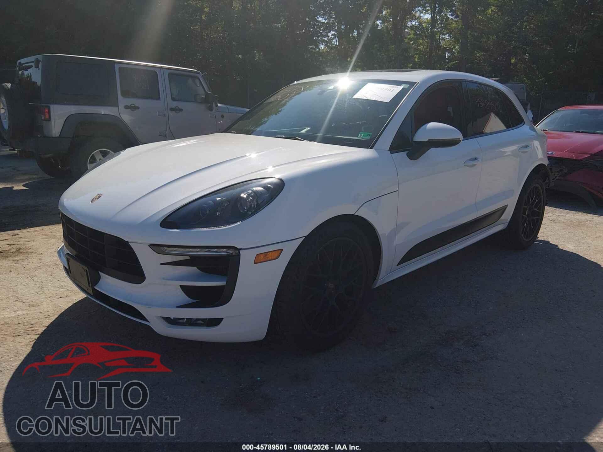 PORSCHE MACAN 2018 - WP1AG2A59JLB63329