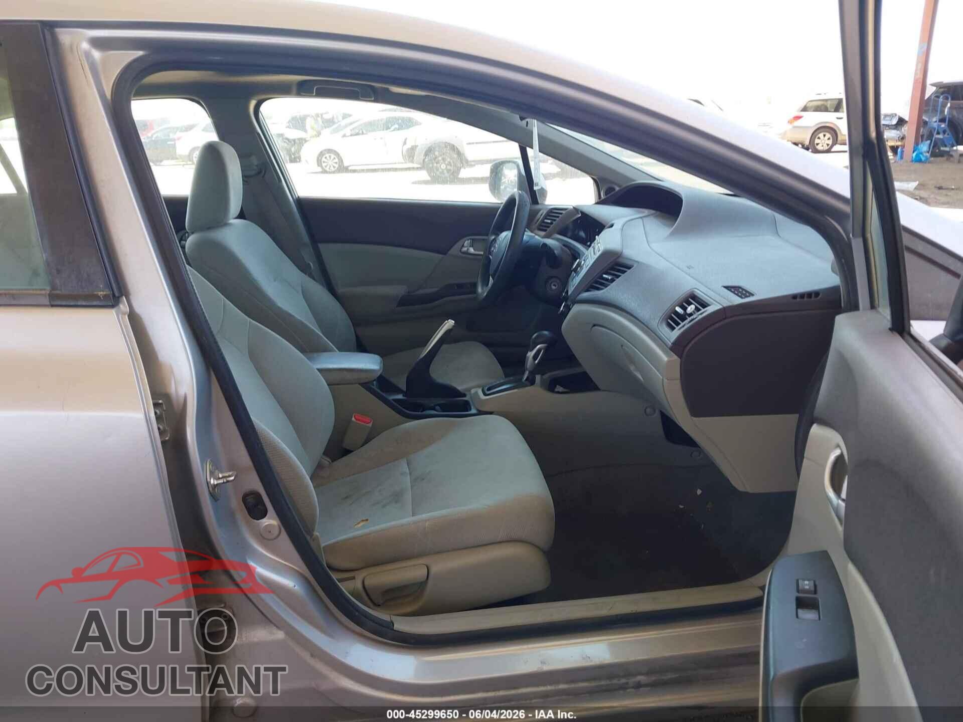HONDA CIVIC 2012 - 2HGFB2F85CH574348