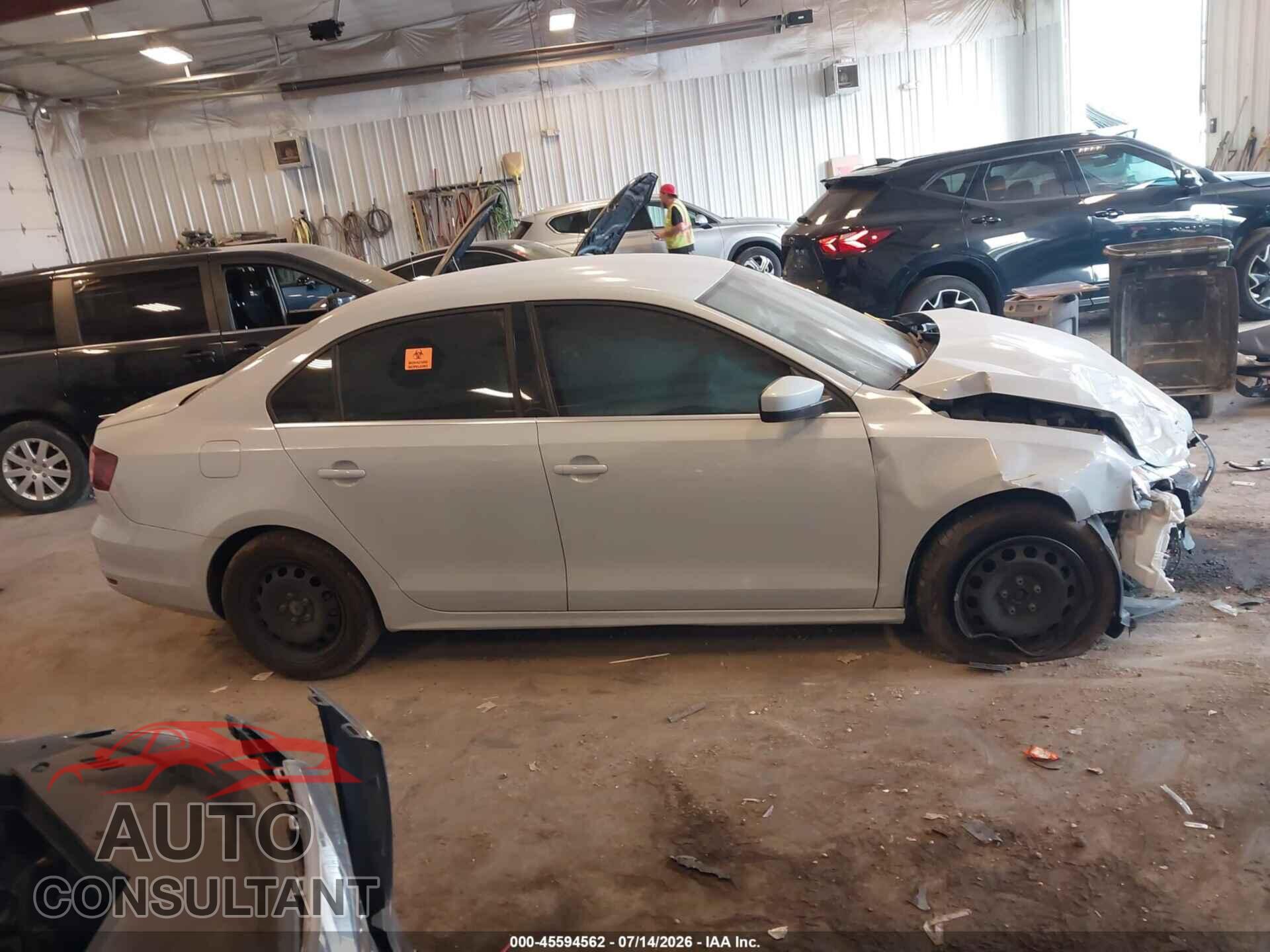 VOLKSWAGEN JETTA 2017 - 3VW2B7AJ1HM350911