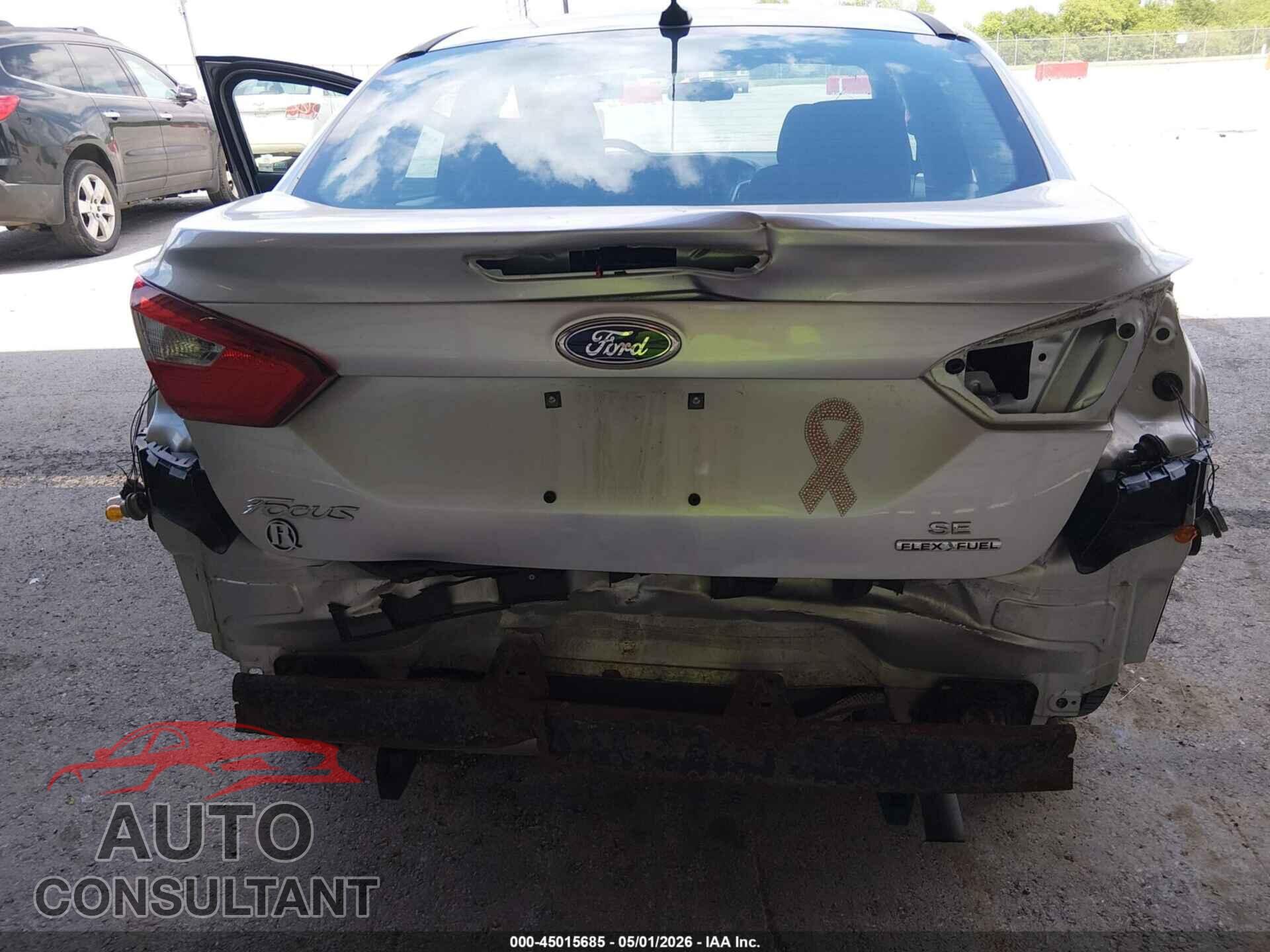 FORD FOCUS 2014 - 1FADP3F20EL390505