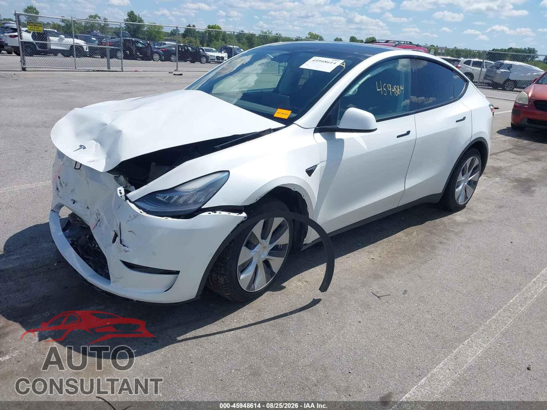 TESLA MODEL Y 2021 - 5YJYGDEEXMF190357