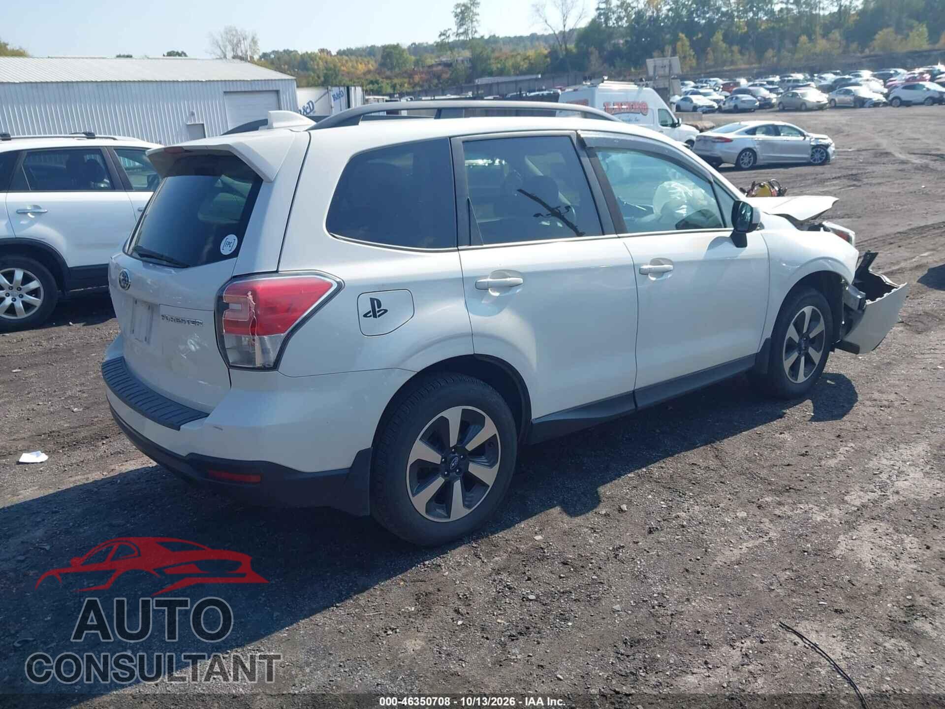 SUBARU FORESTER 2018 - JF2SJAEC4JH537733