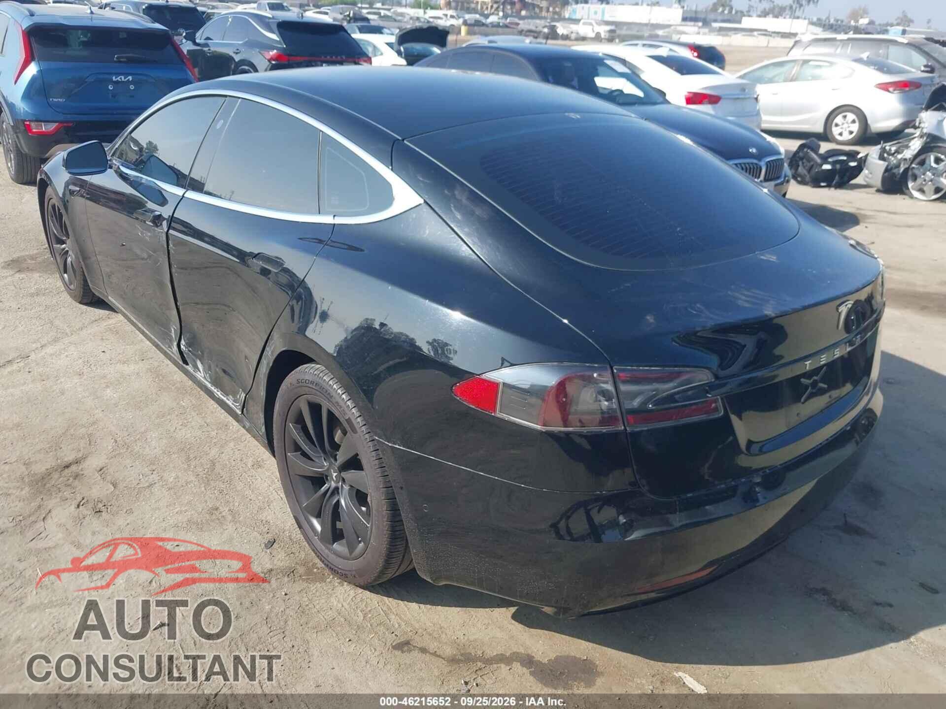 TESLA MODEL S 2017 - 5YJSA1E14HF215343