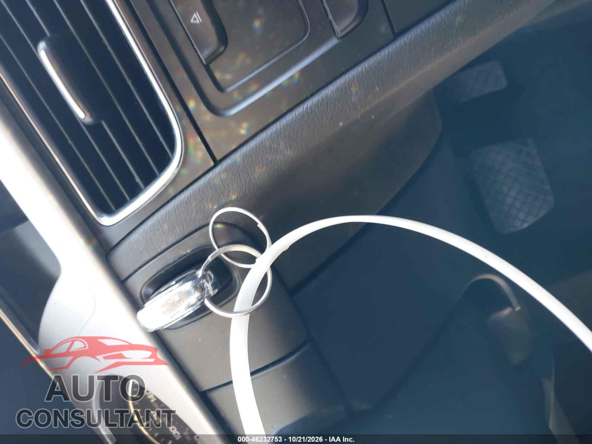 AUDI A4 2012 - WAUFFAFL3CN017377