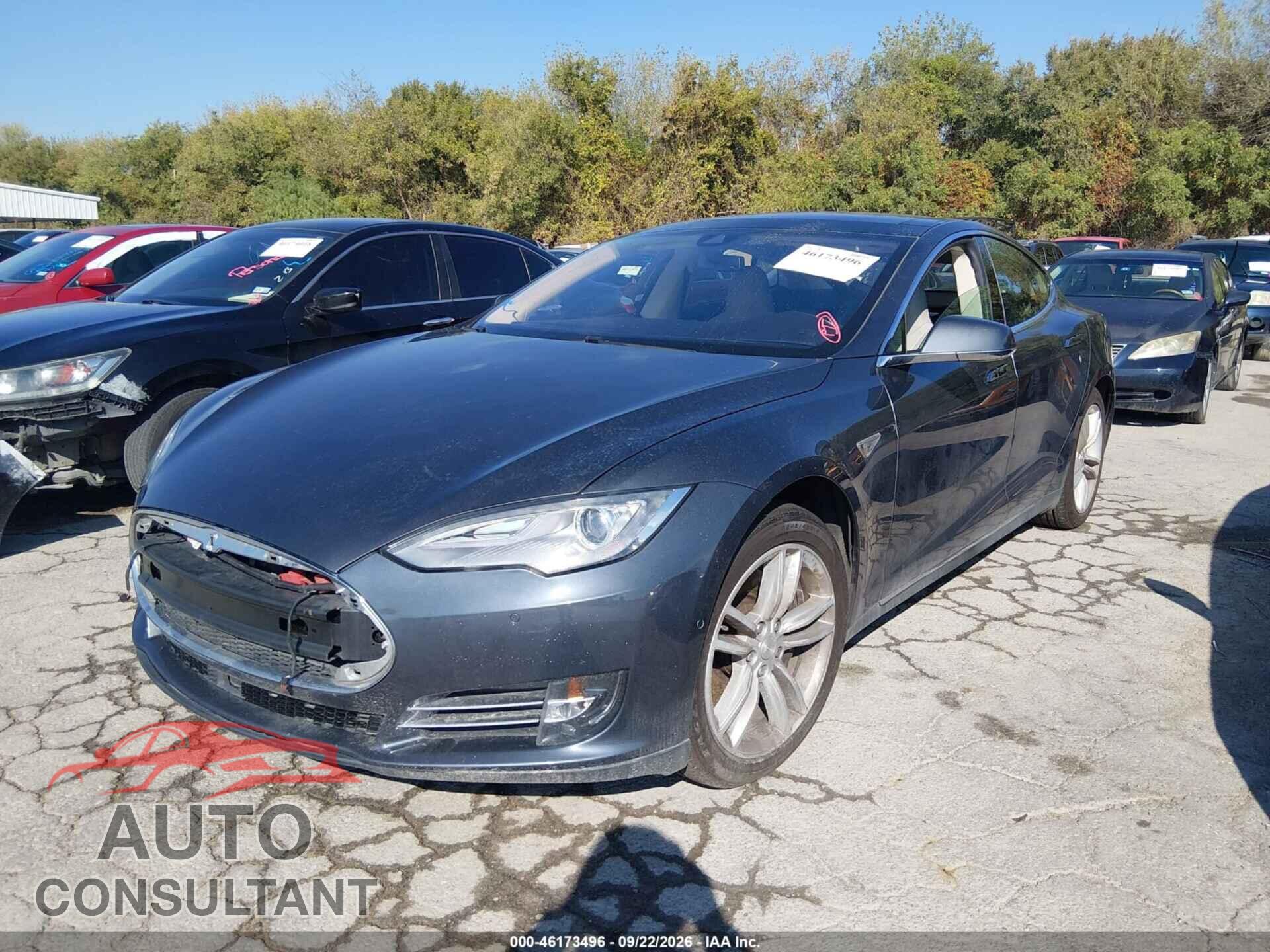 TESLA MODEL S 2015 - 5YJSA1H11FF083473