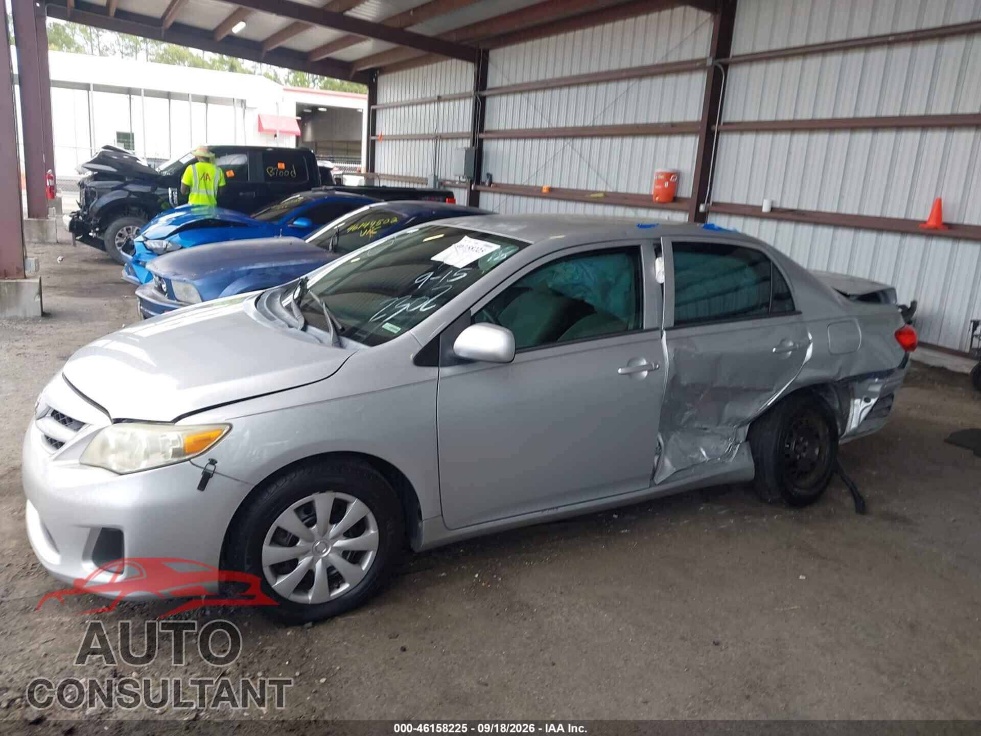 TOYOTA COROLLA 2013 - 5YFBU4EE5DP142302