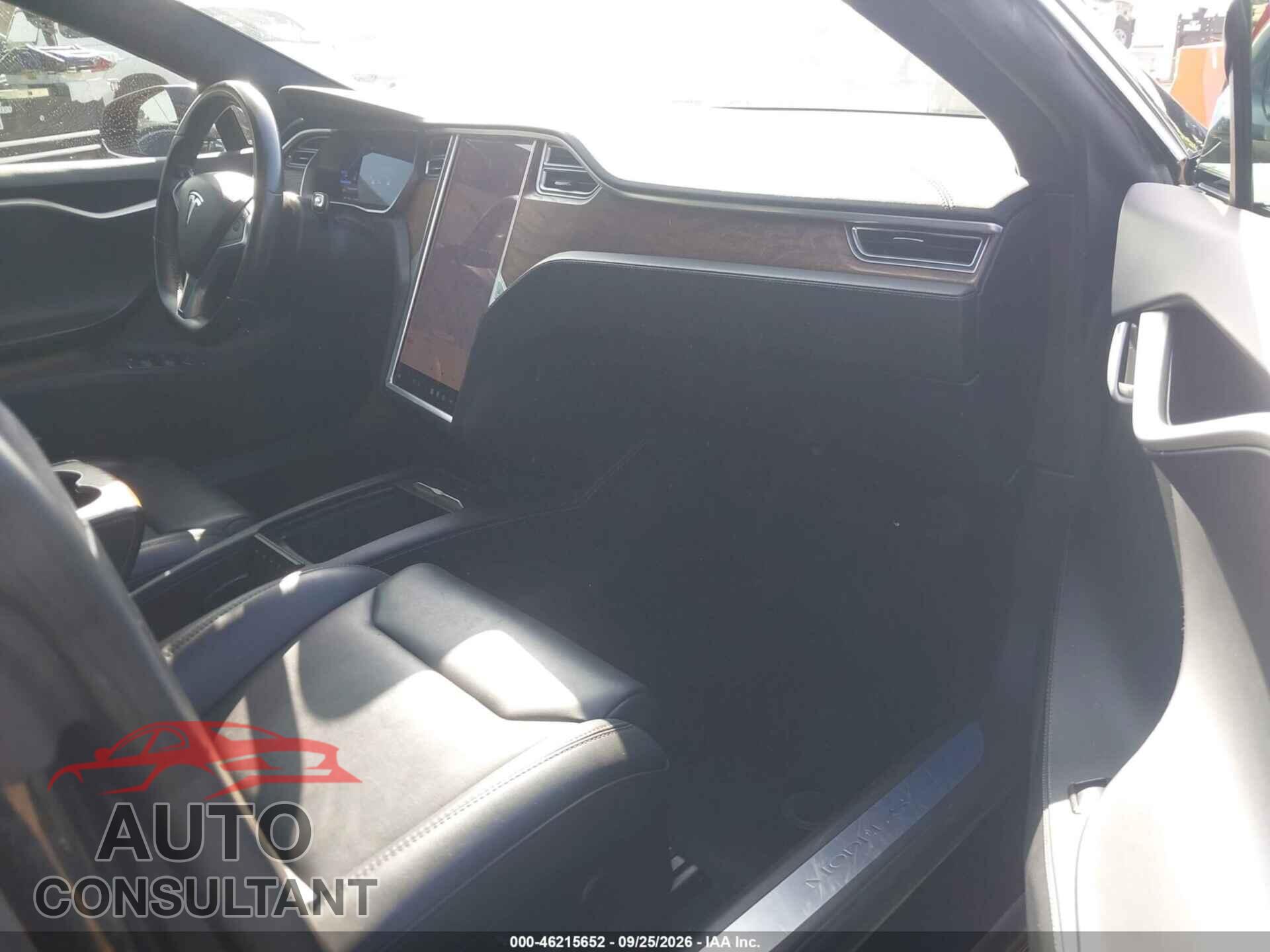 TESLA MODEL S 2017 - 5YJSA1E14HF215343