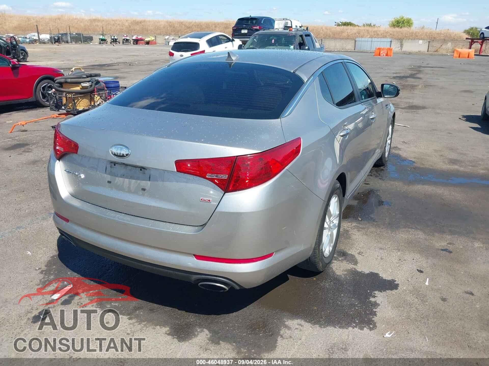 KIA OPTIMA 2013 - KNAGM4A73D5380043